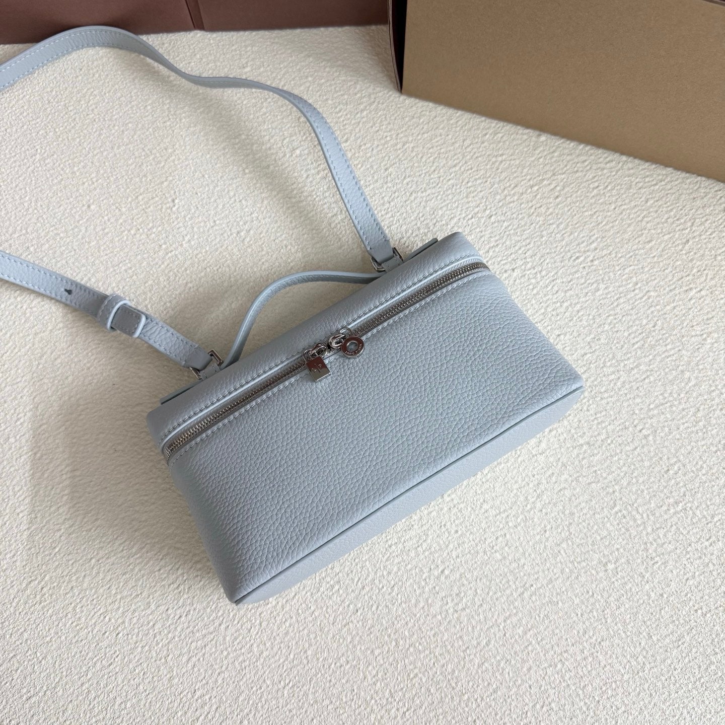 LuxluxHouse Best Quality Bags Loro Piana Women