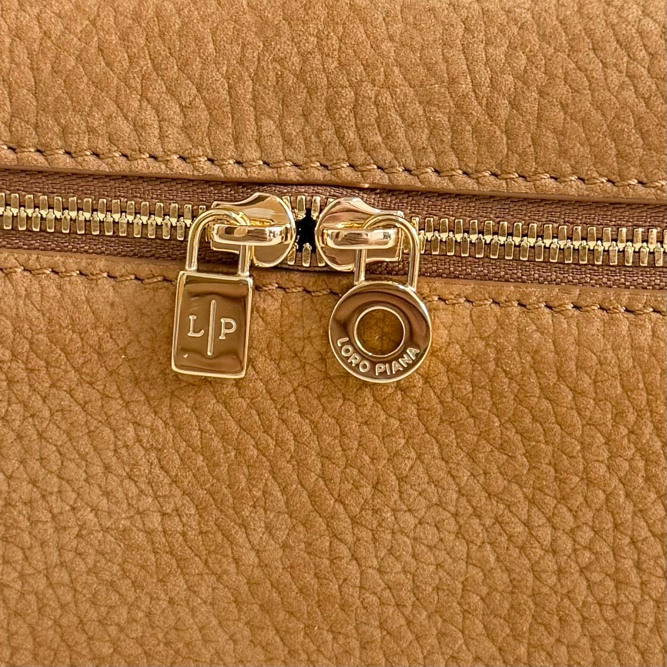 LuxluxHouse Best Quality Bags Loro Piana Women