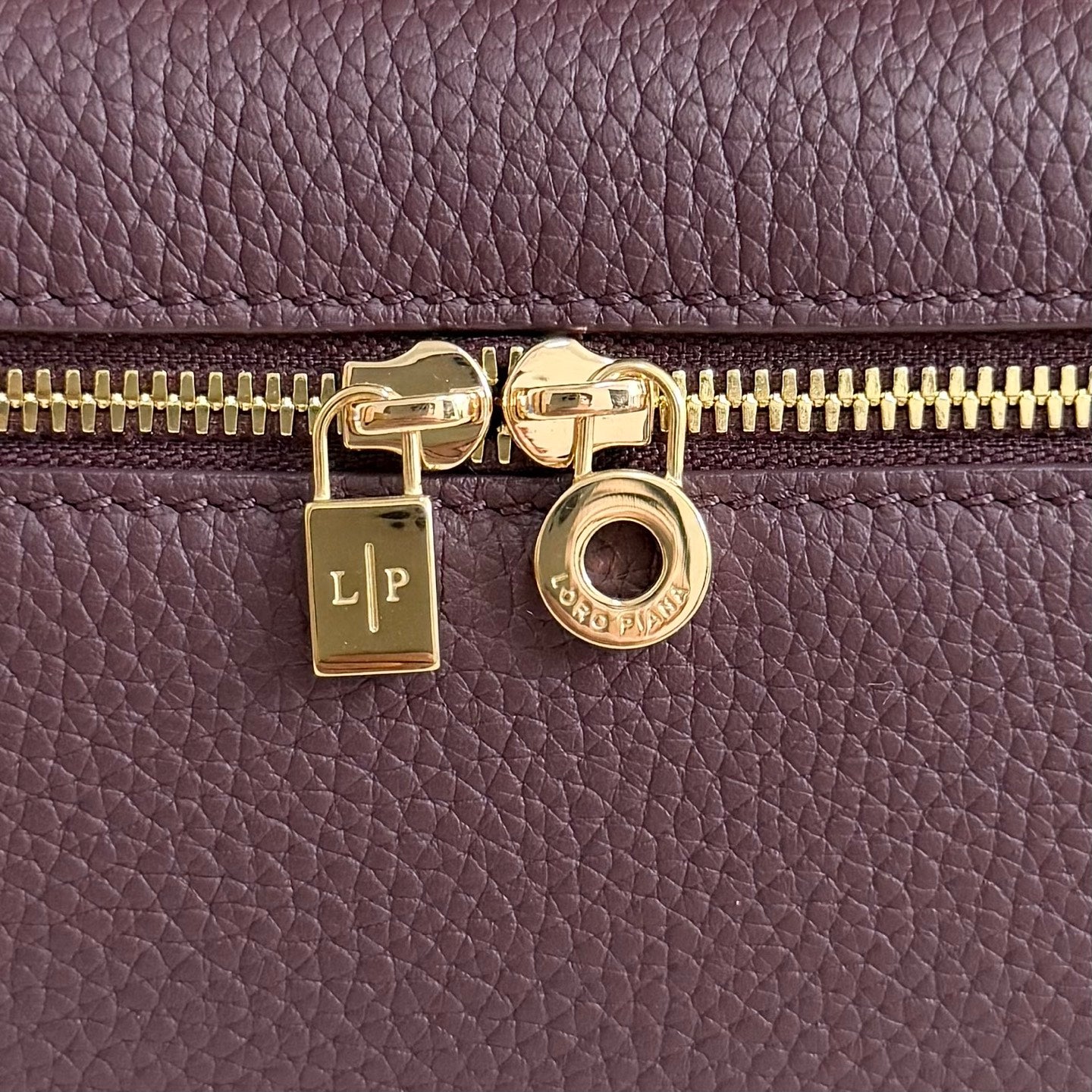 LuxluxHouse Best Quality Bags Loro Piana Women