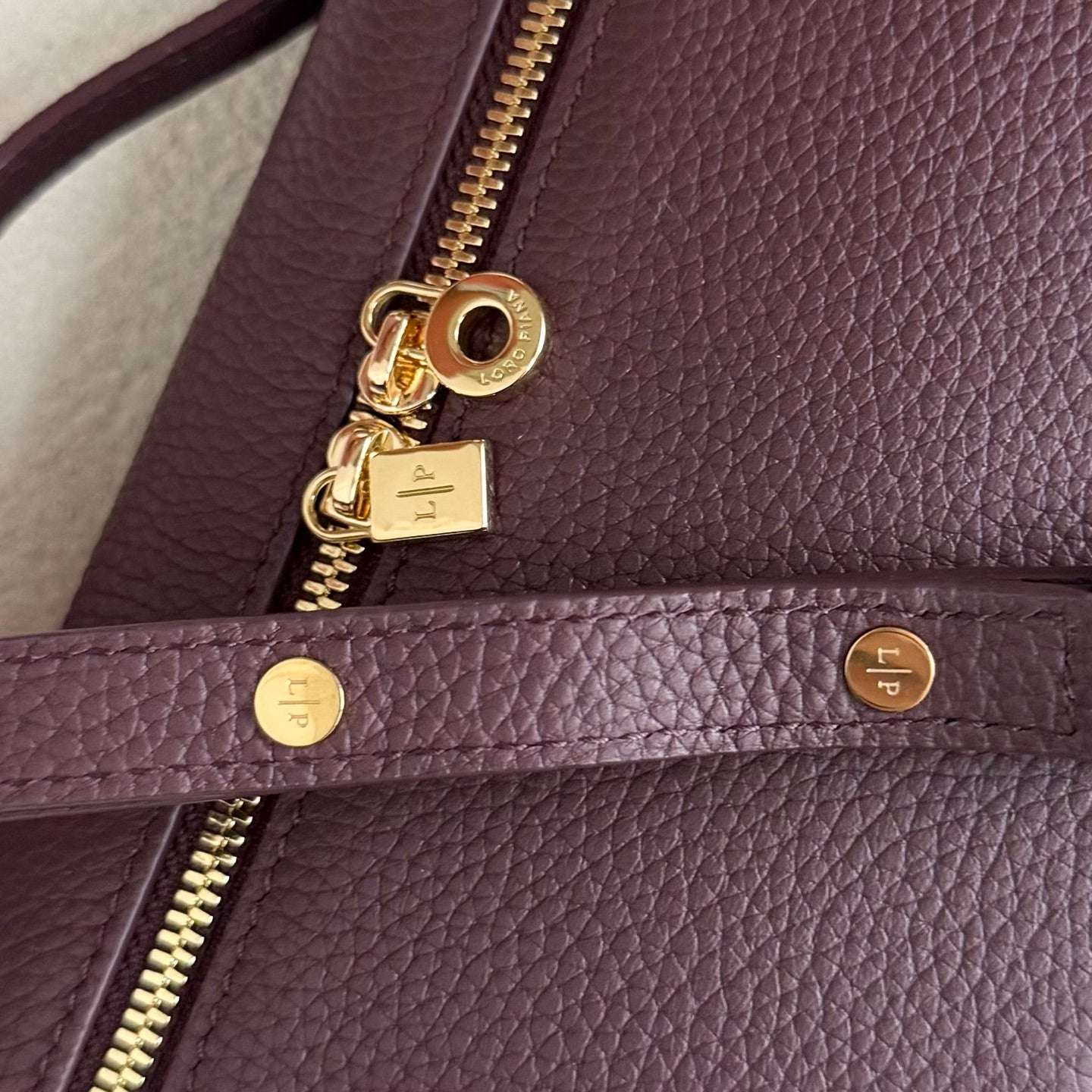 LuxluxHouse Best Quality Bags Loro Piana Women