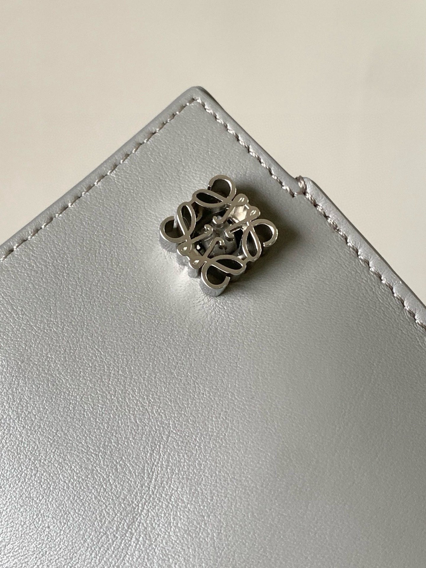 LuxluxHouse Best Quality Bags Loewe