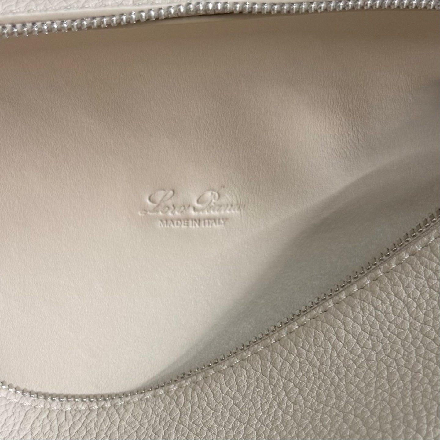 LuxluxHouse Best Quality Bags Loro Piana Women