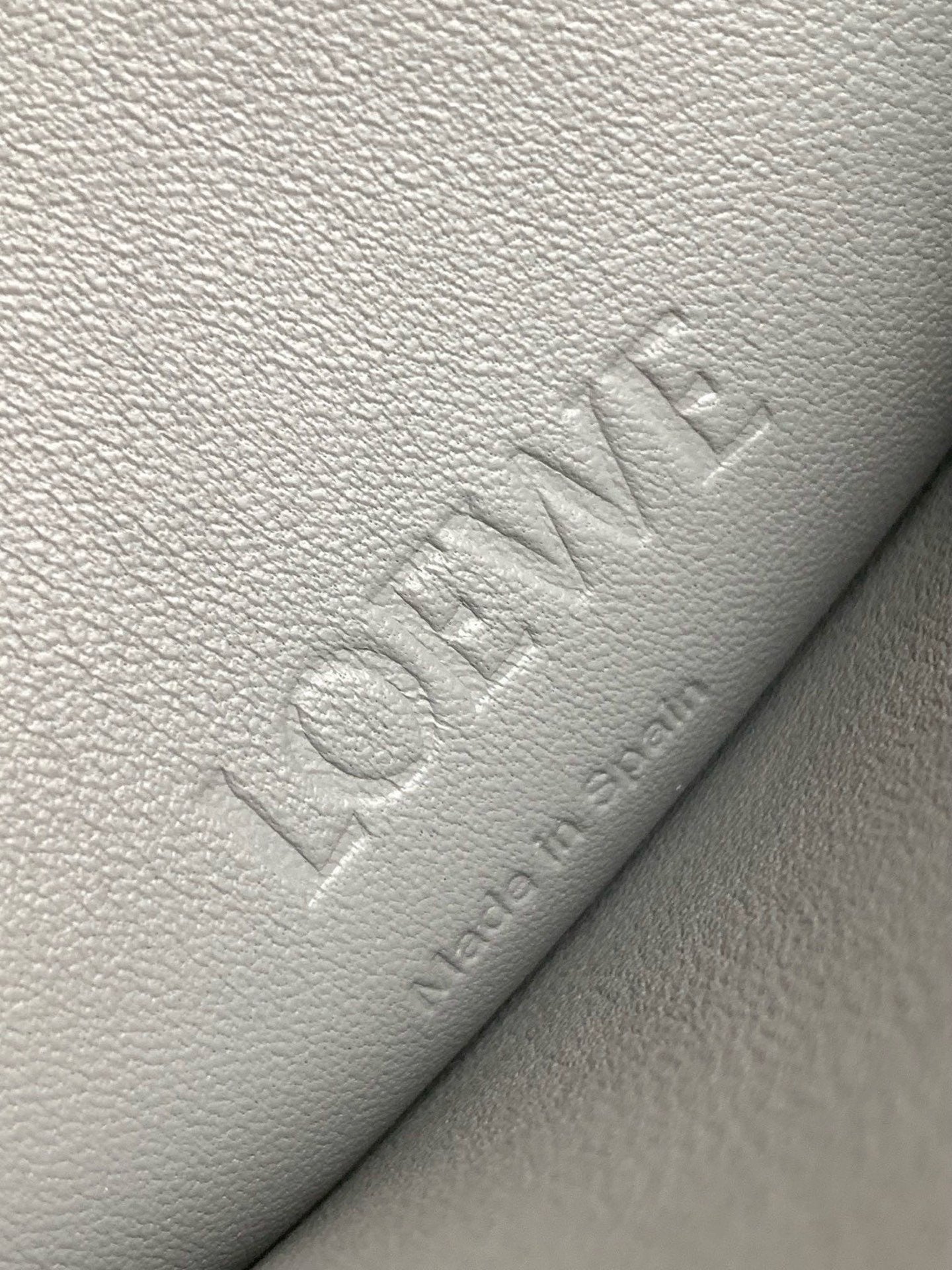 LuxluxHouse Best Quality Bags Loewe