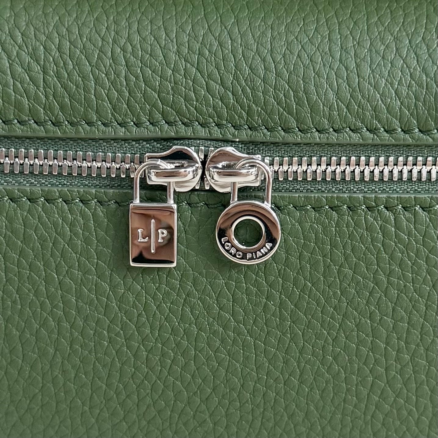 LuxluxHouse Best Quality Bags Loro Piana Women