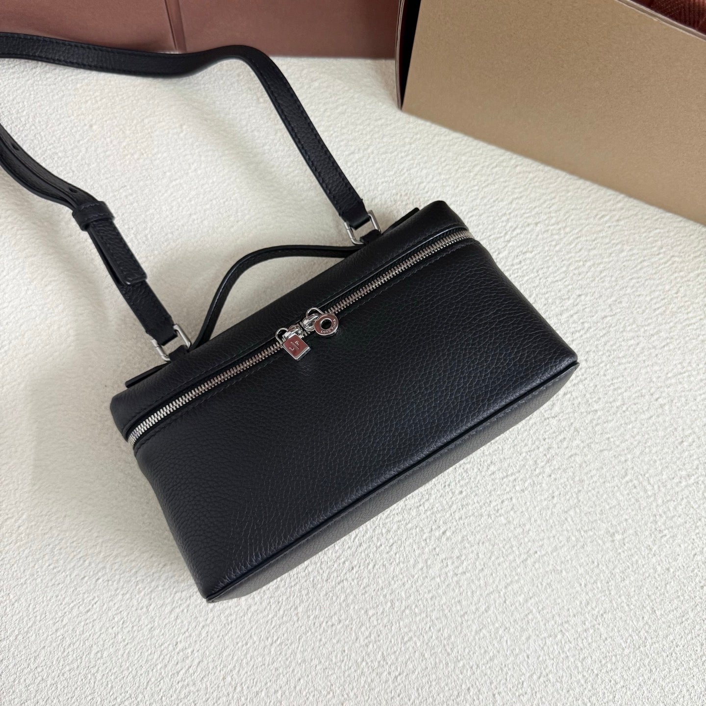LuxluxHouse Best Quality Bags Loro Piana Women