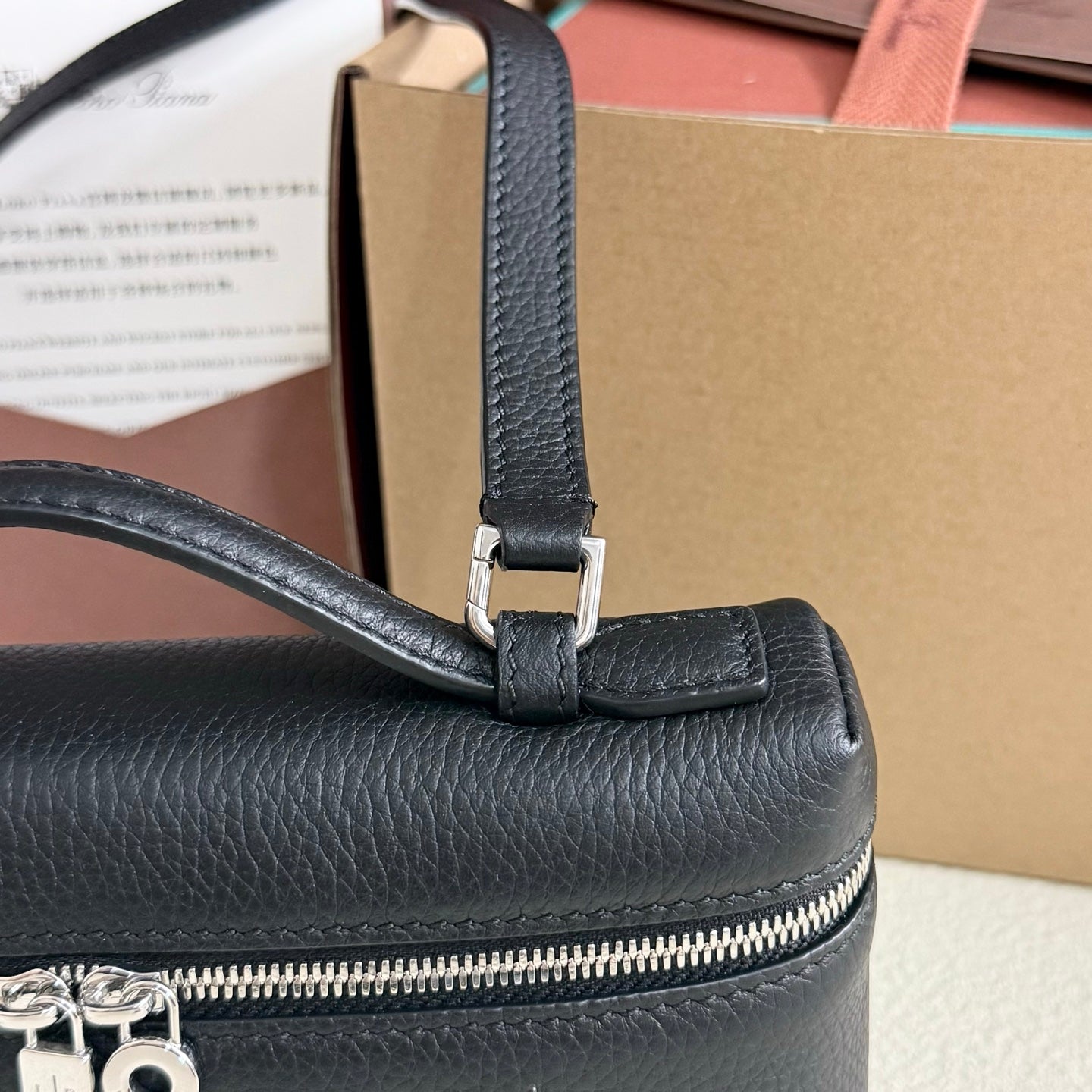 LuxluxHouse Best Quality Bags Loro Piana Women
