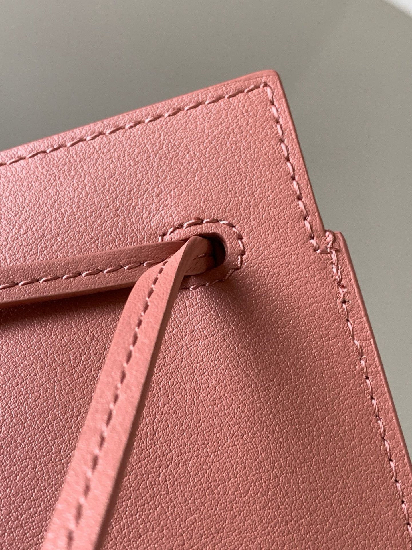 LuxluxHouse Best Quality Bags Loewe