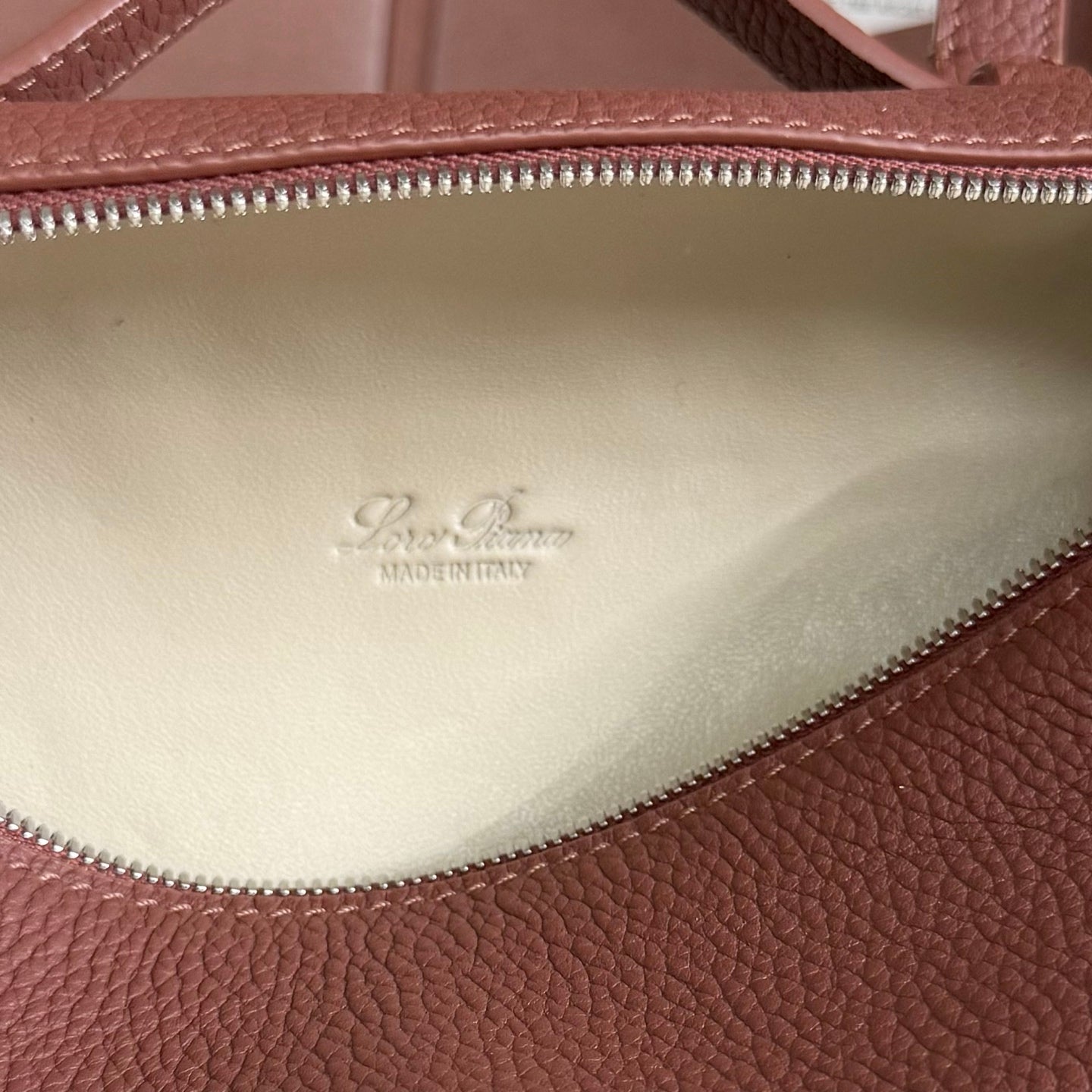LuxluxHouse Best Quality Bags Loro Piana Women