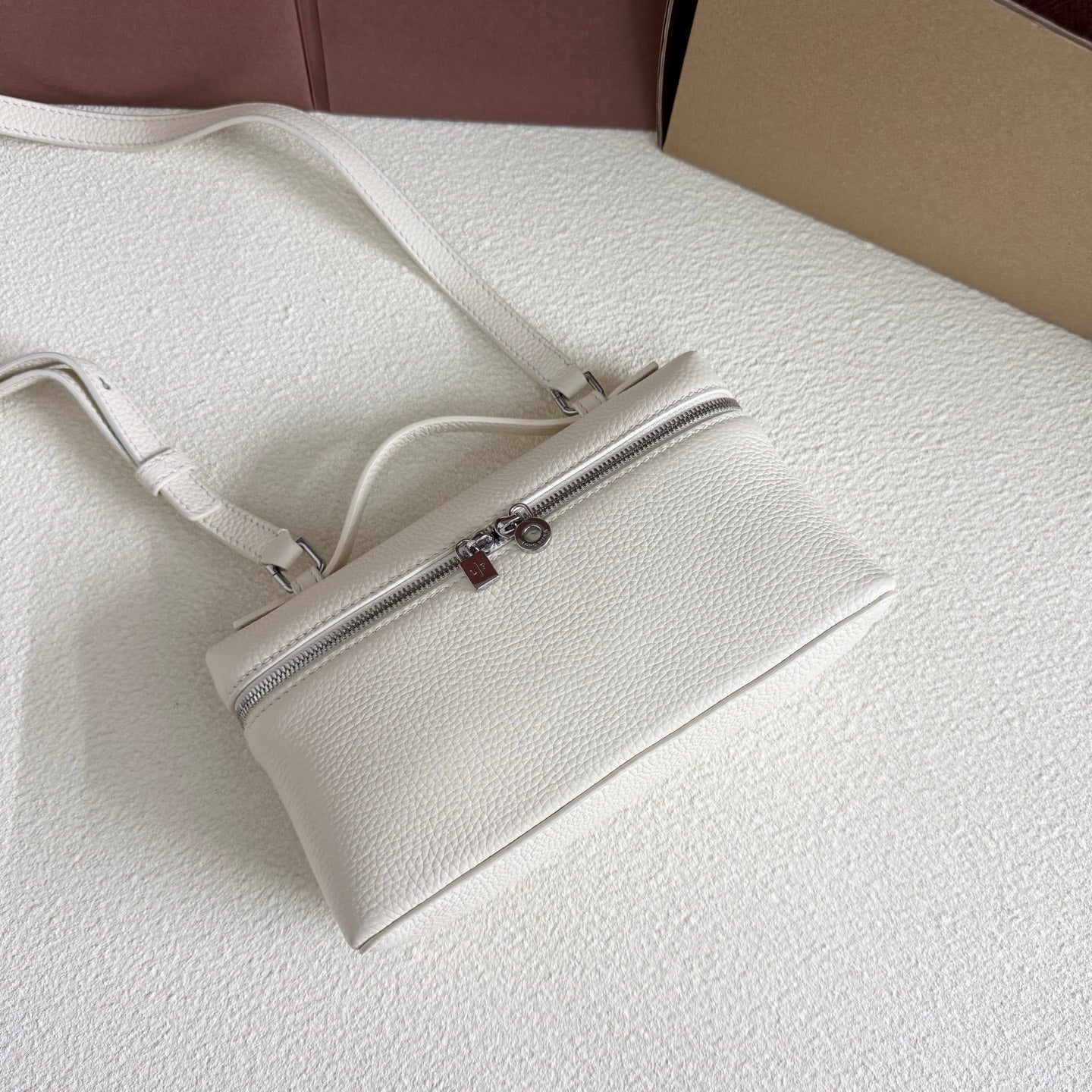 LuxluxHouse Best Quality Bags Loro Piana Women