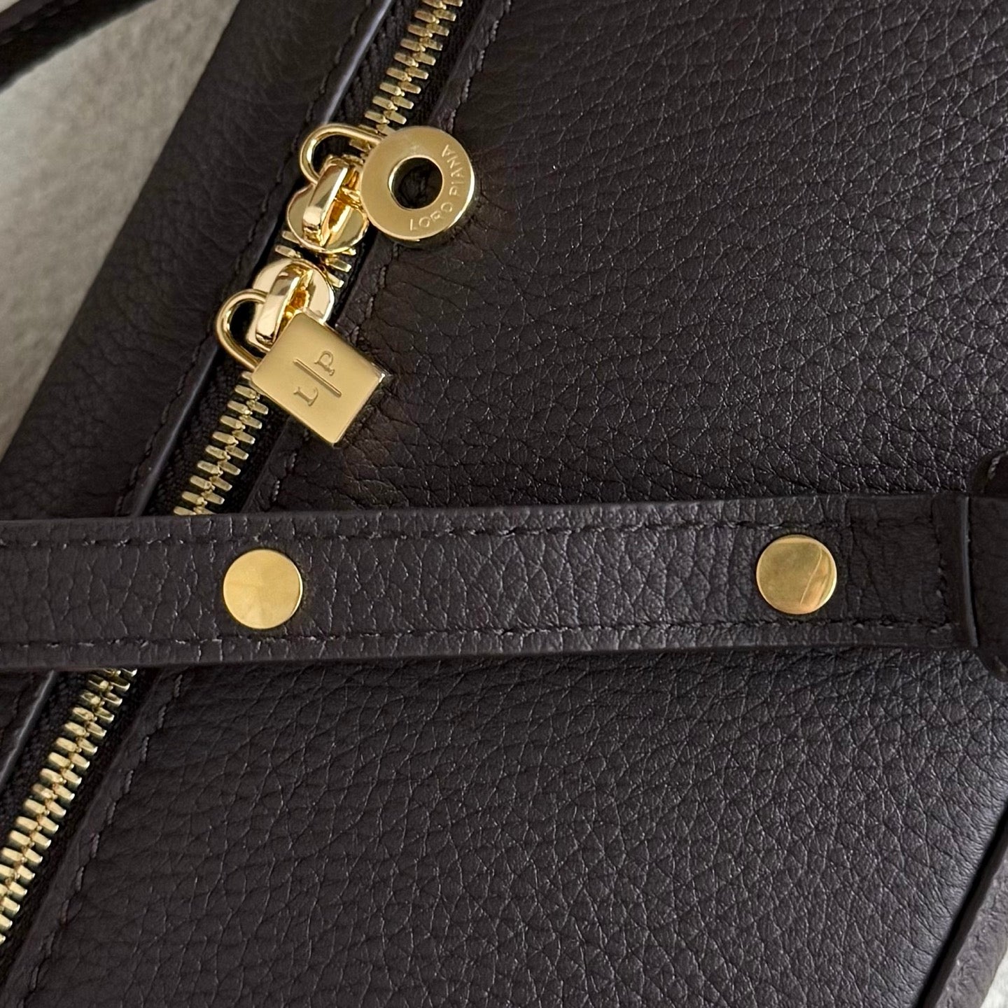 LuxluxHouse Best Quality Bags Loro Piana Women