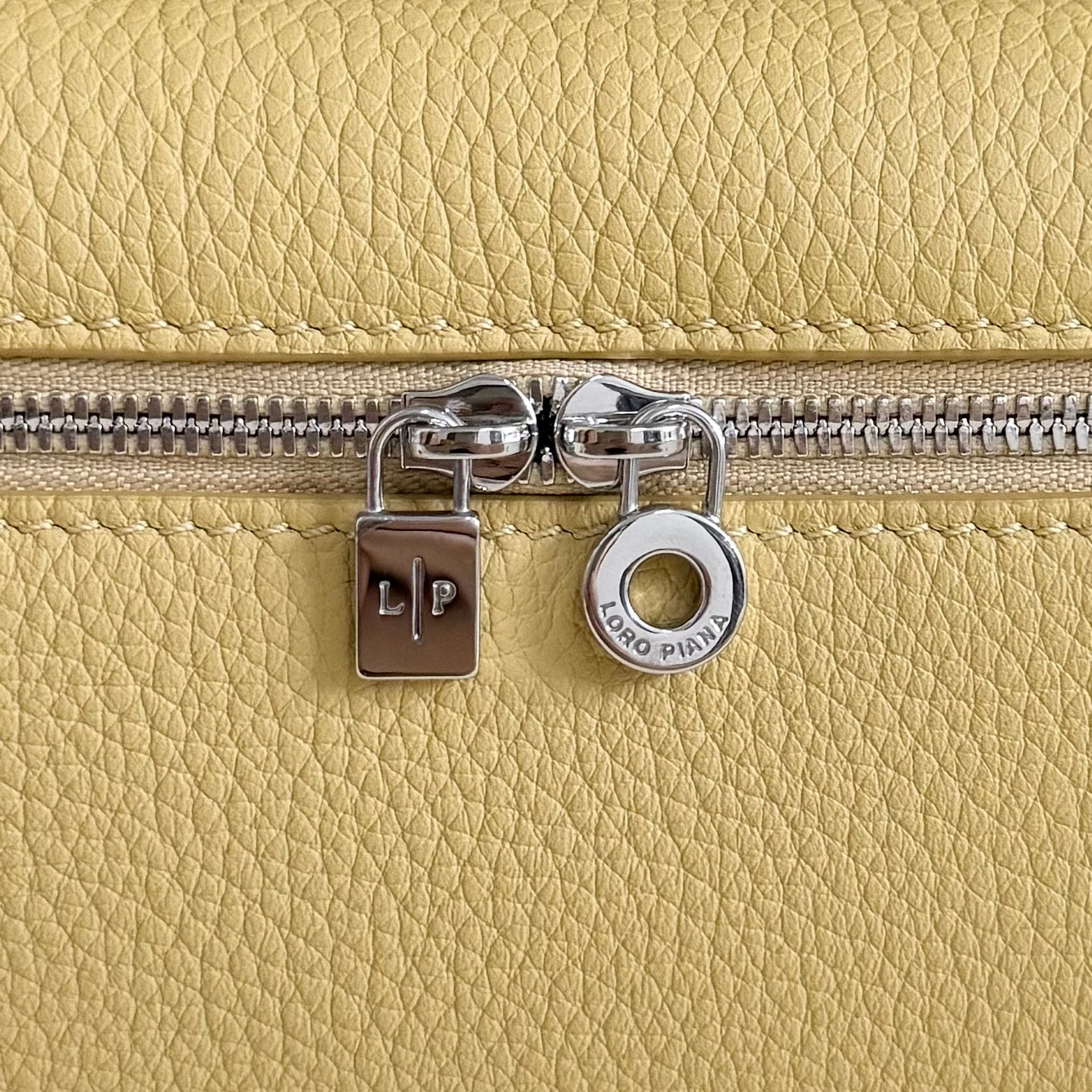 LuxluxHouse Best Quality Bags Loro Piana Women
