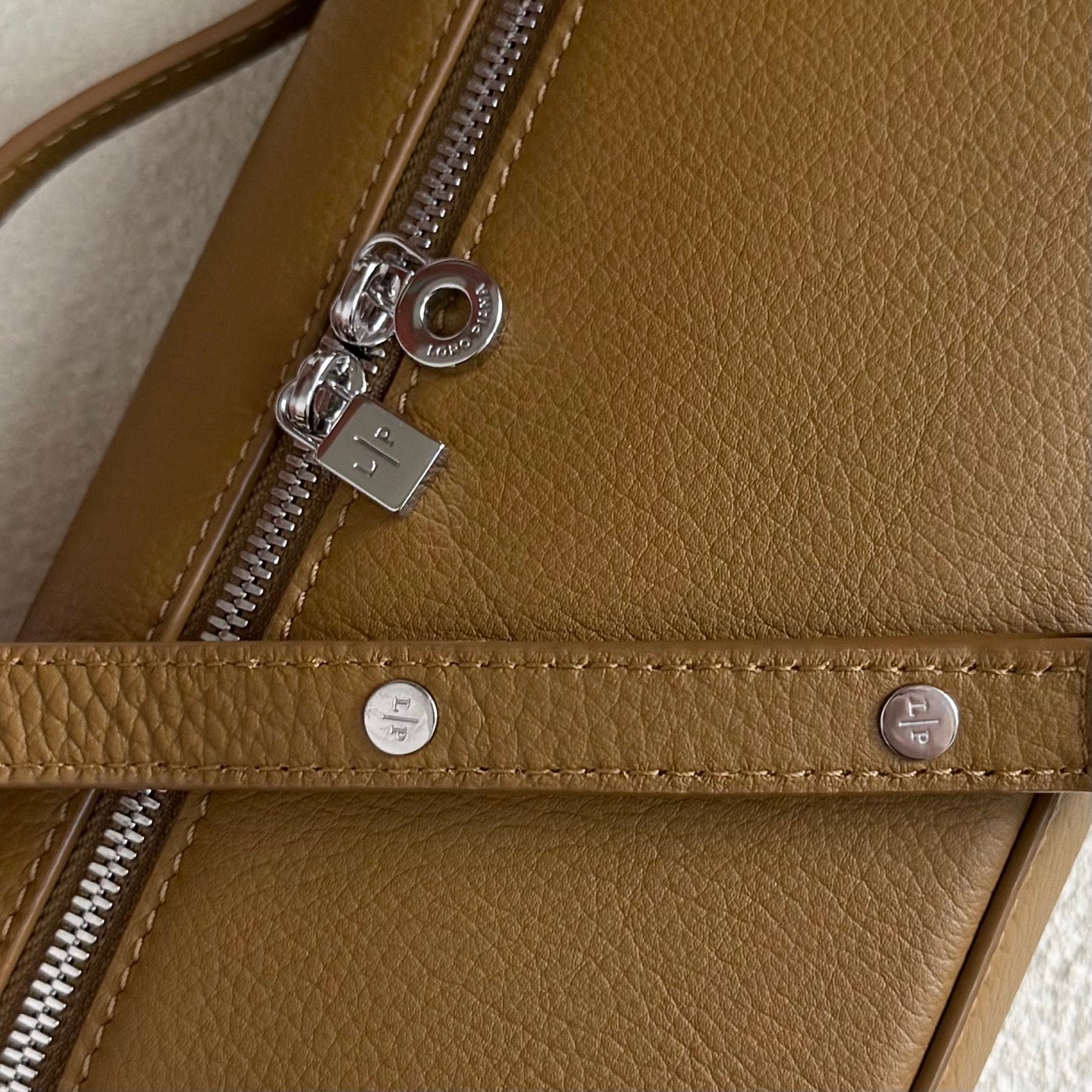 LuxluxHouse Best Quality Bags Loro Piana Women