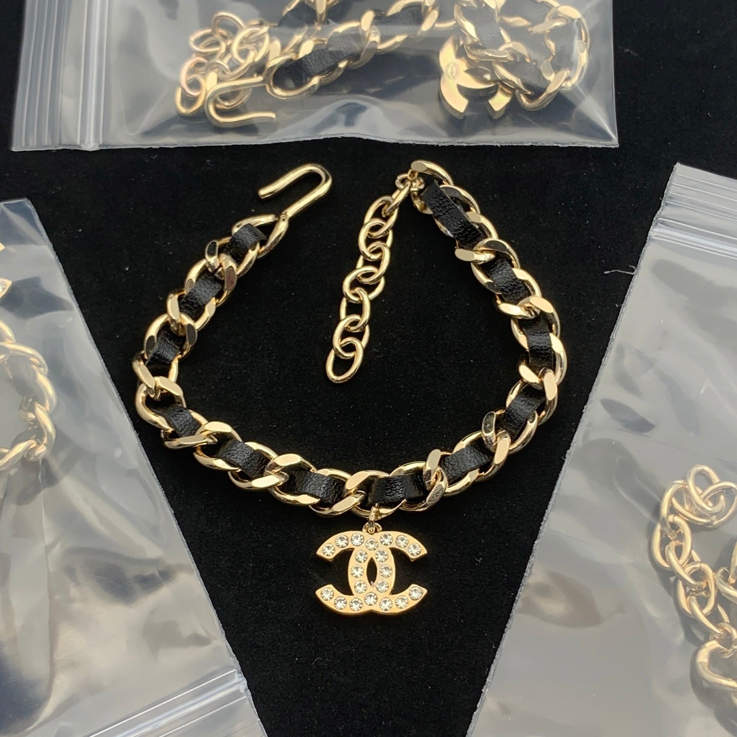 LuxluxHouse Low Price And High Quality Accessories Chanel