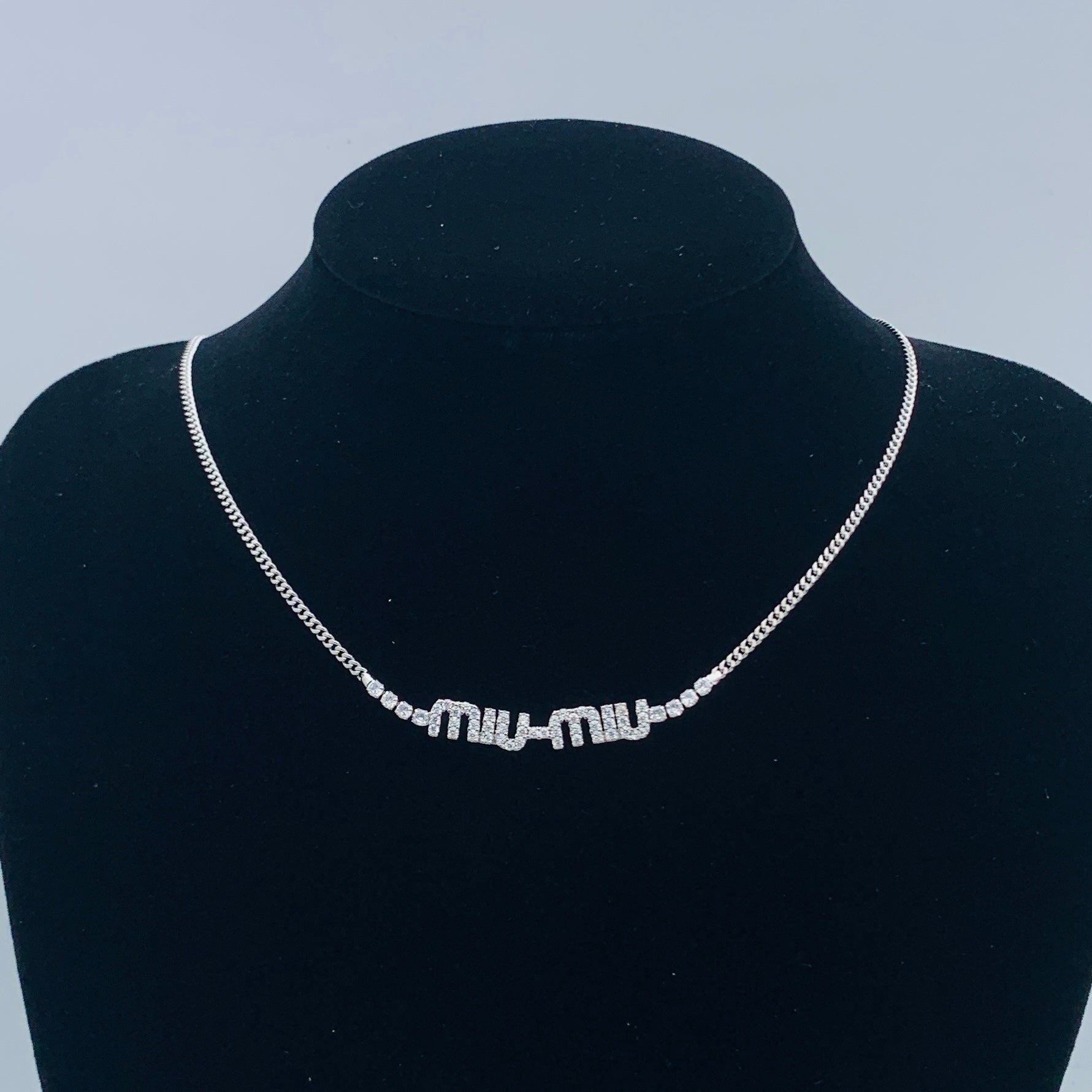 LuxluxHouse Low Price And High Quality Accessories Miu Miu