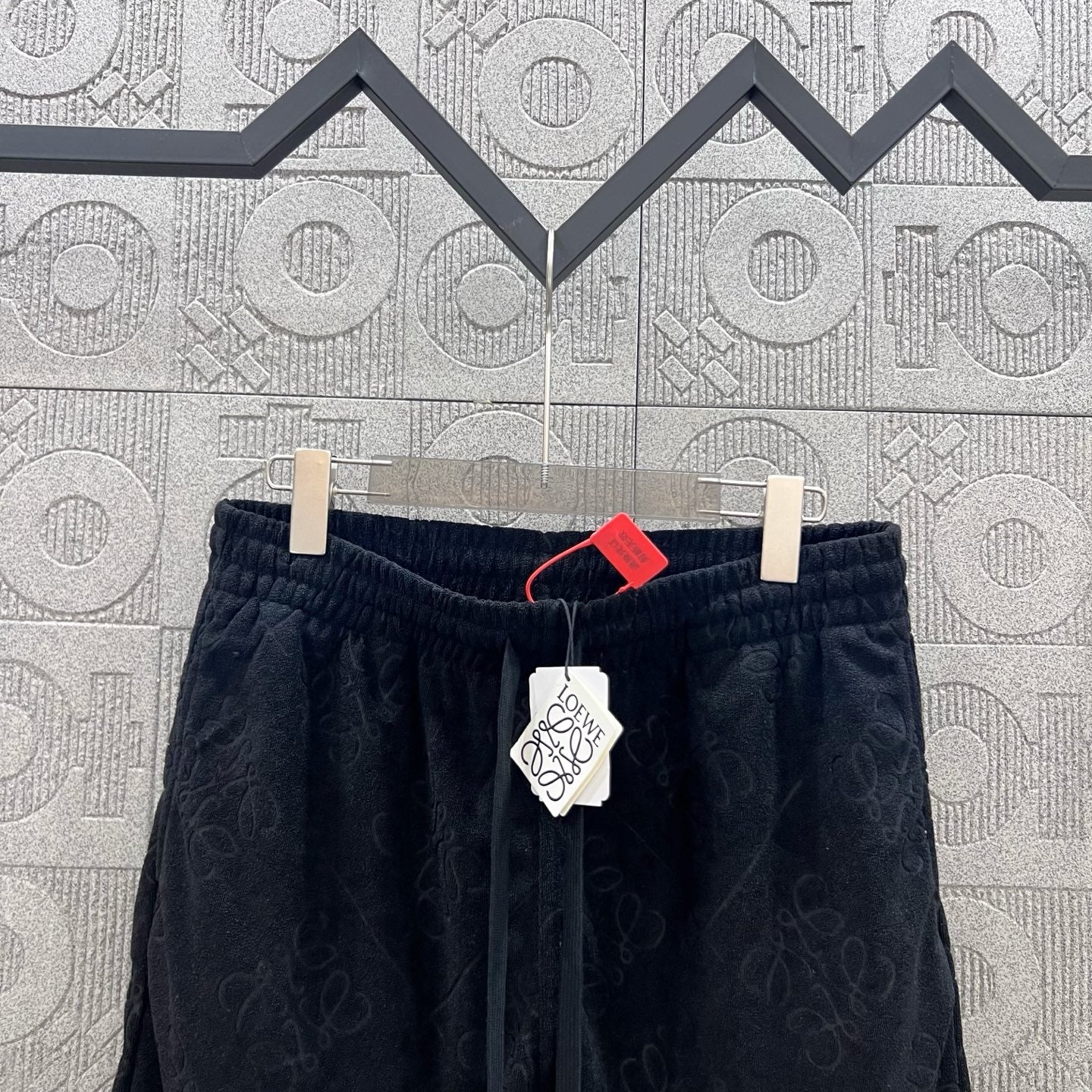 LuxluxHouse Best Quality Clothes T-shirt Loewe