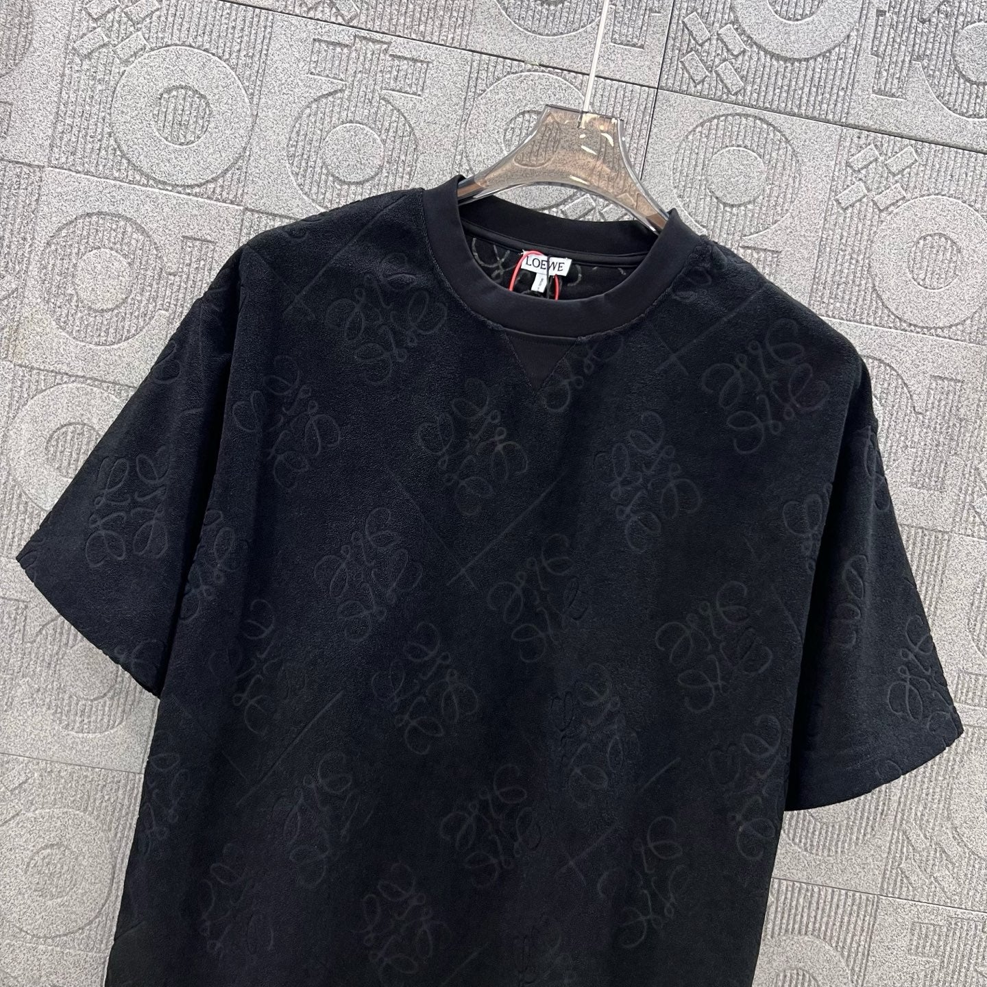 LuxluxHouse Best Quality Clothes T-shirt Loewe
