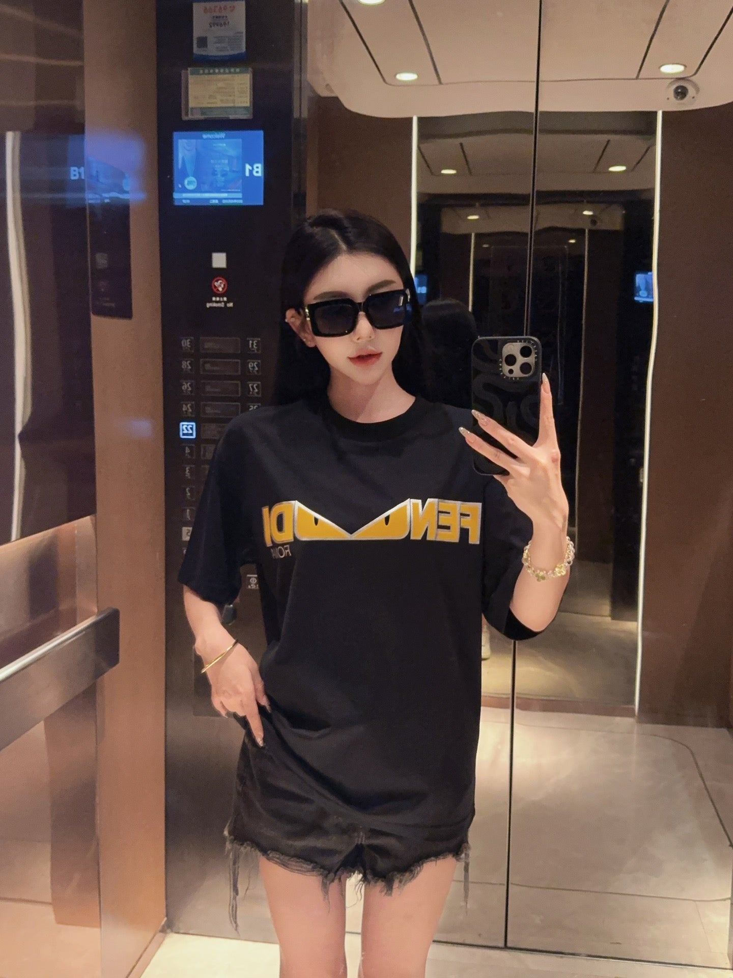 LuxluxHouse Best Quality Clothes Fendi T-shirt