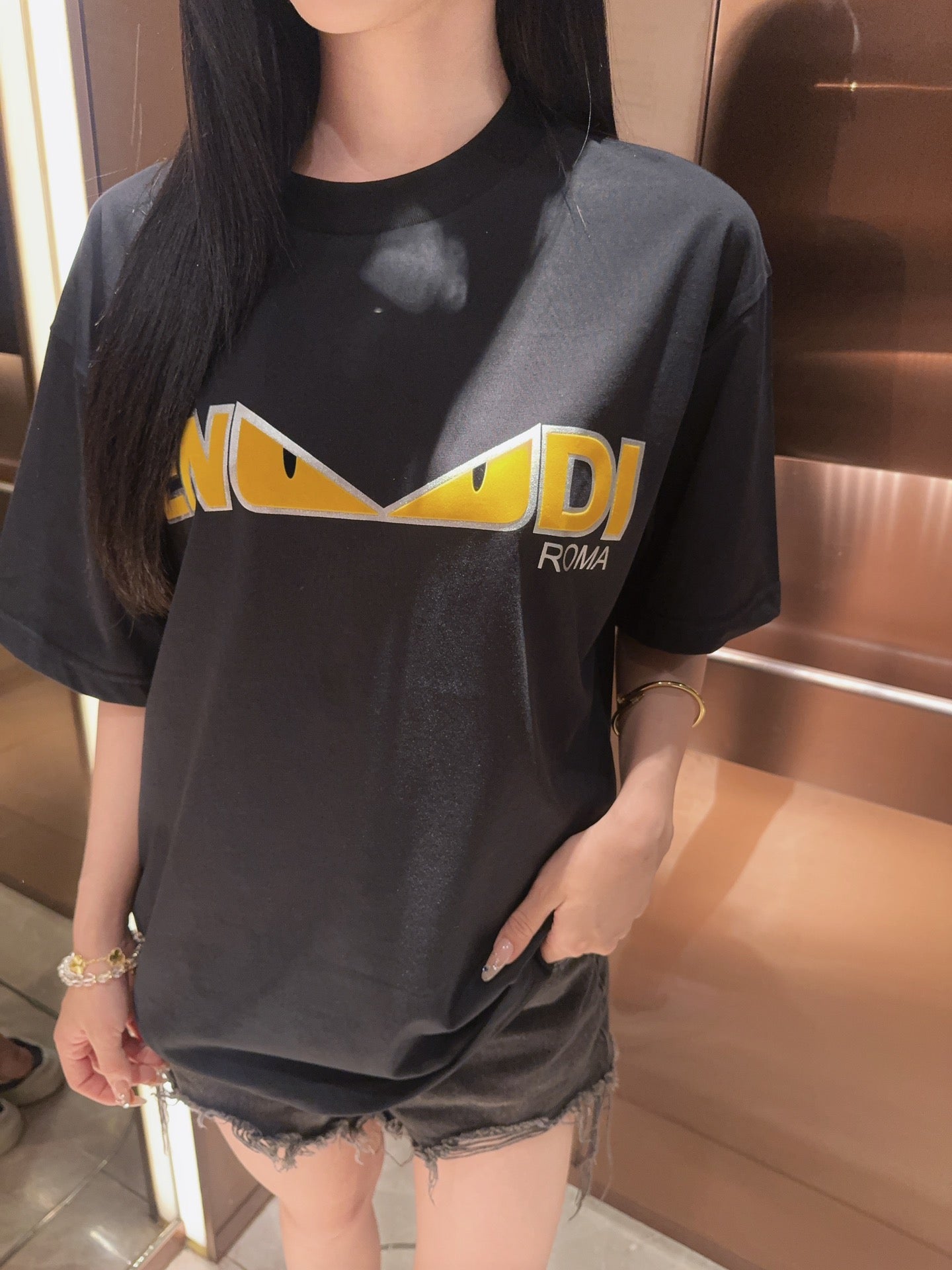 LuxluxHouse Best Quality Clothes Fendi T-shirt