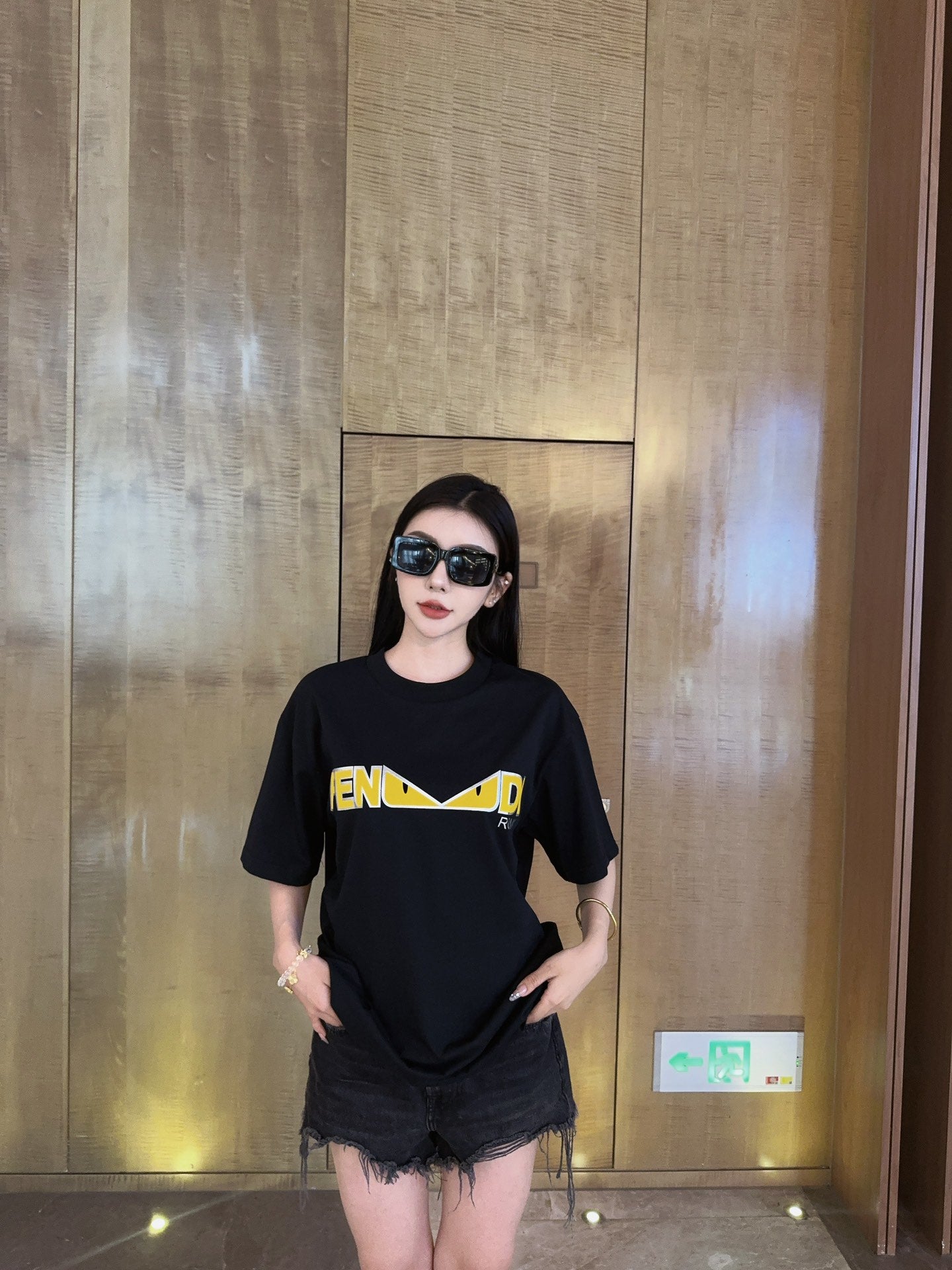 LuxluxHouse Best Quality Clothes Fendi T-shirt