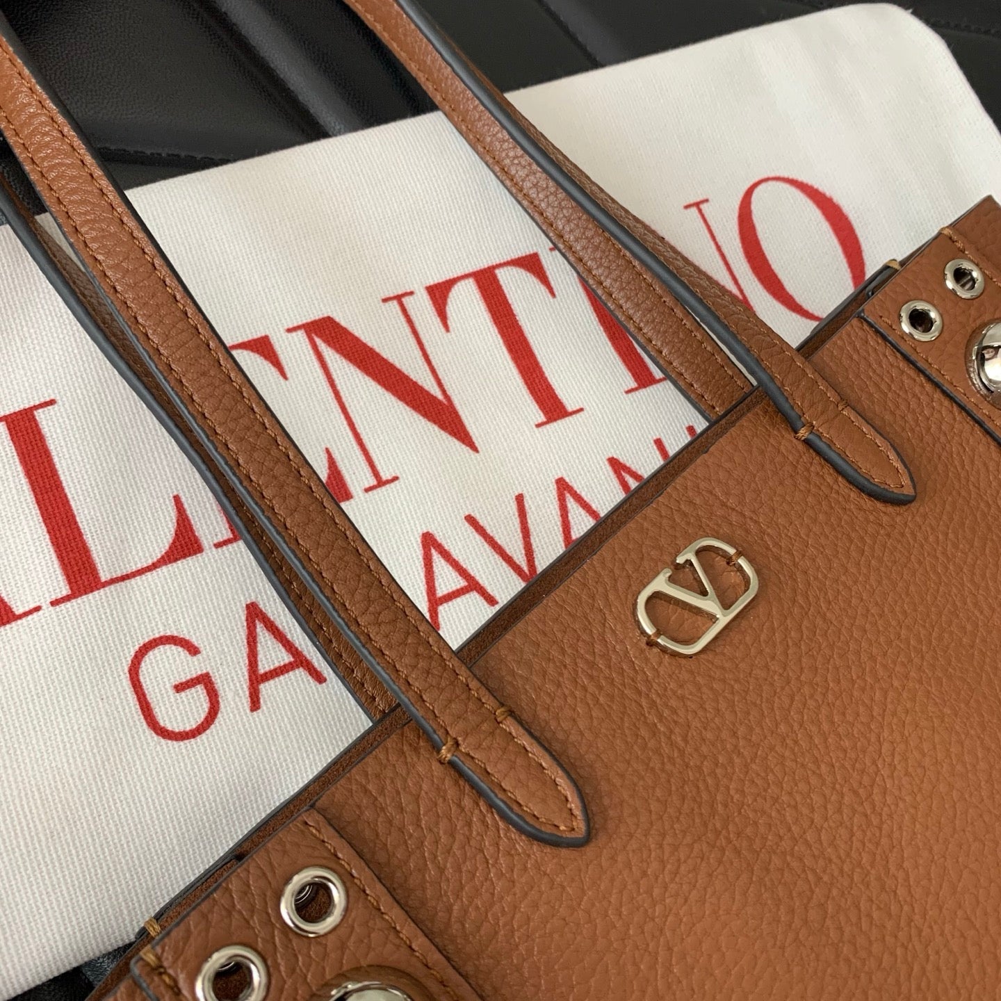 LuxluxHouse Best Quality Bags Valentino Women