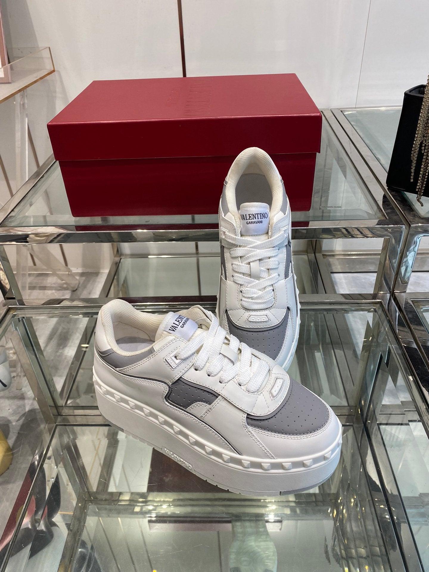 LuxluxHouse Best Quality Valentino Women Shoes