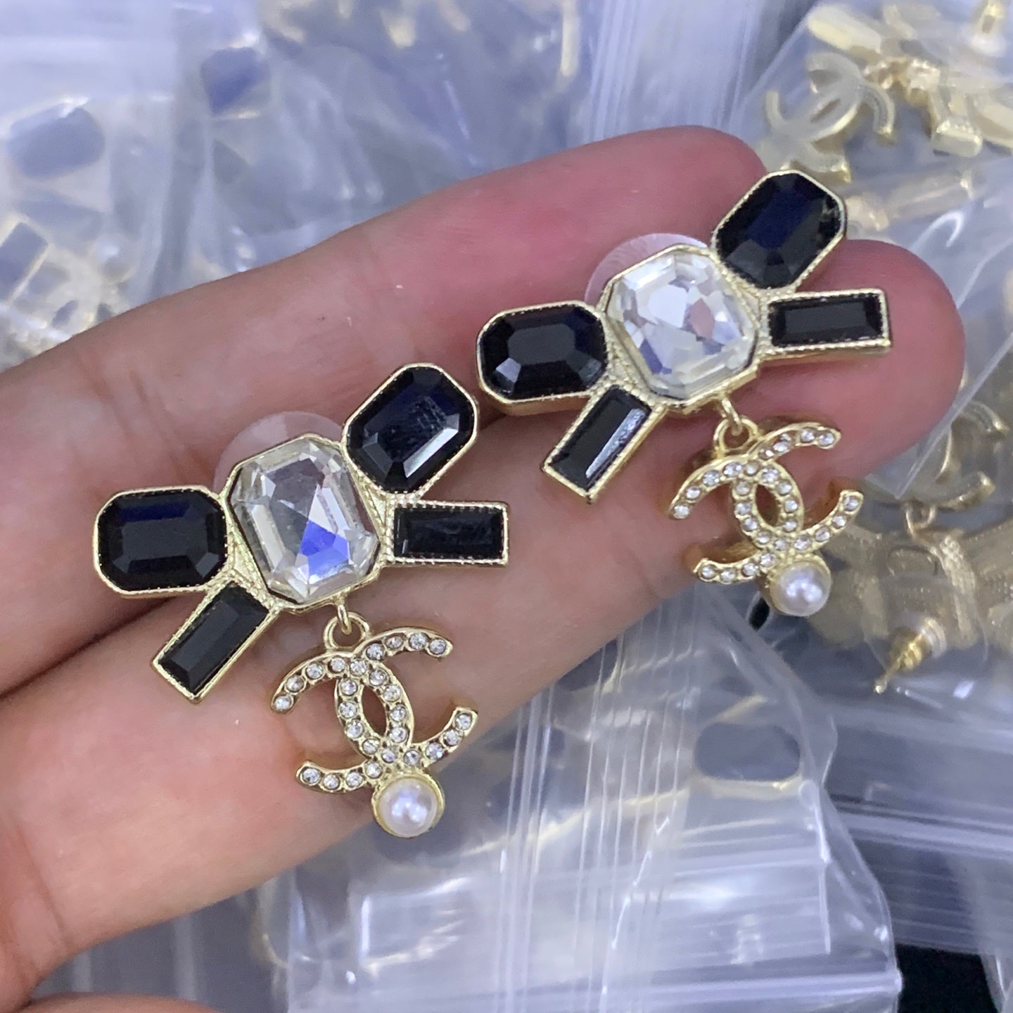 LuxluxHouse Low Price And High Quality Accessories Chanel