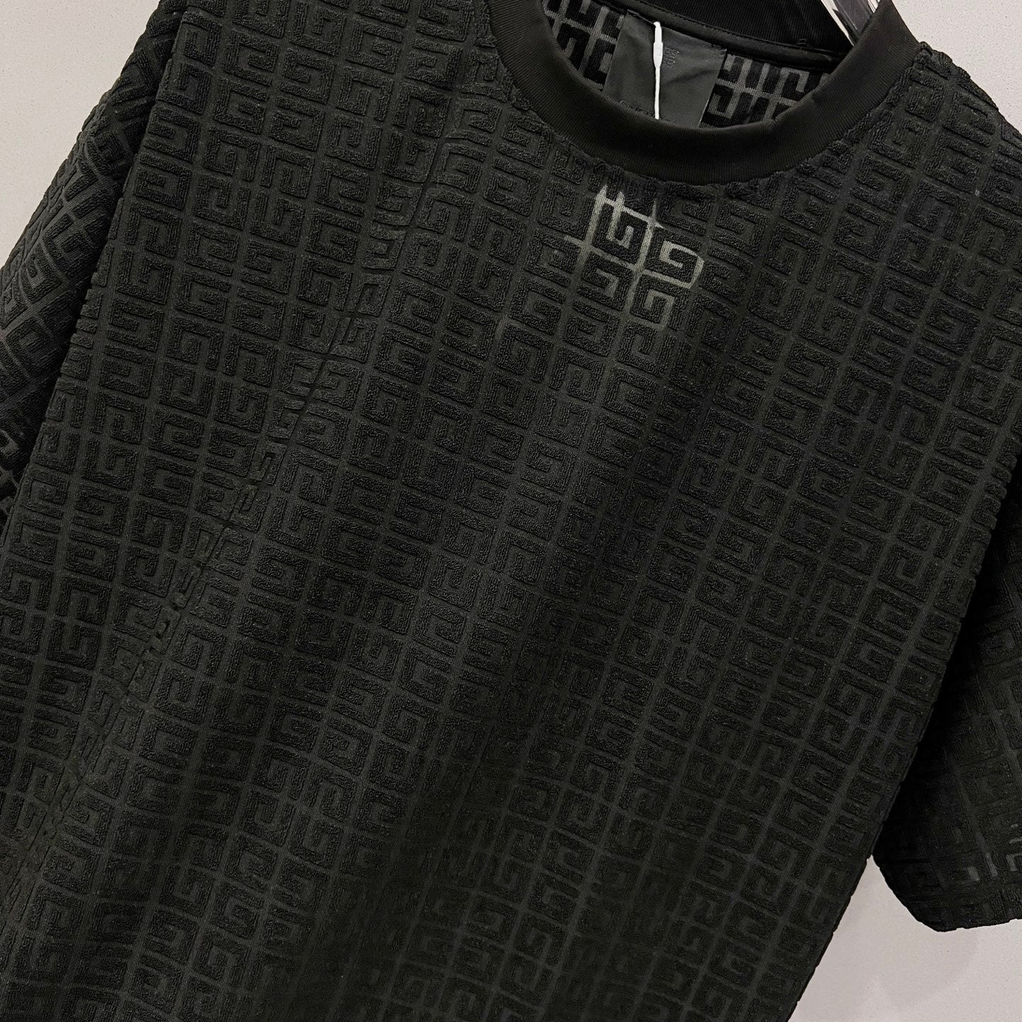 LuxluxHouse Best Quality Clothes Givenchy T-shirt