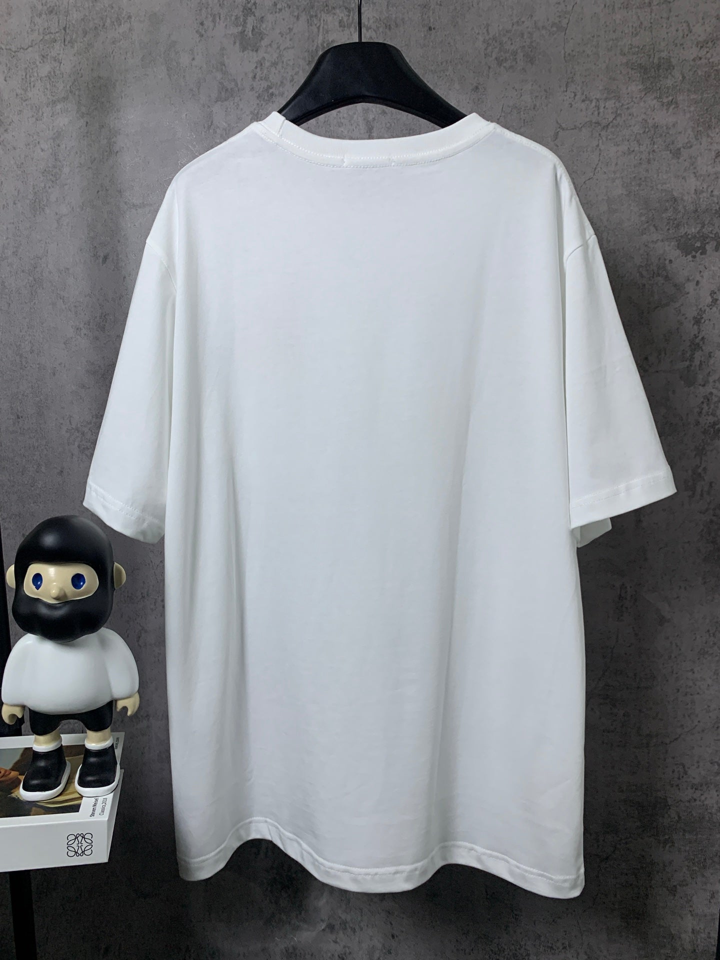 LuxluxHouse Best Quality Clothes T-shirt Loewe
