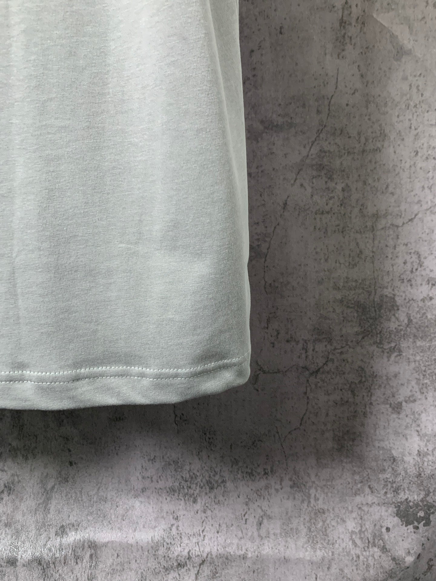 LuxluxHouse Best Quality Clothes T-shirt Loewe