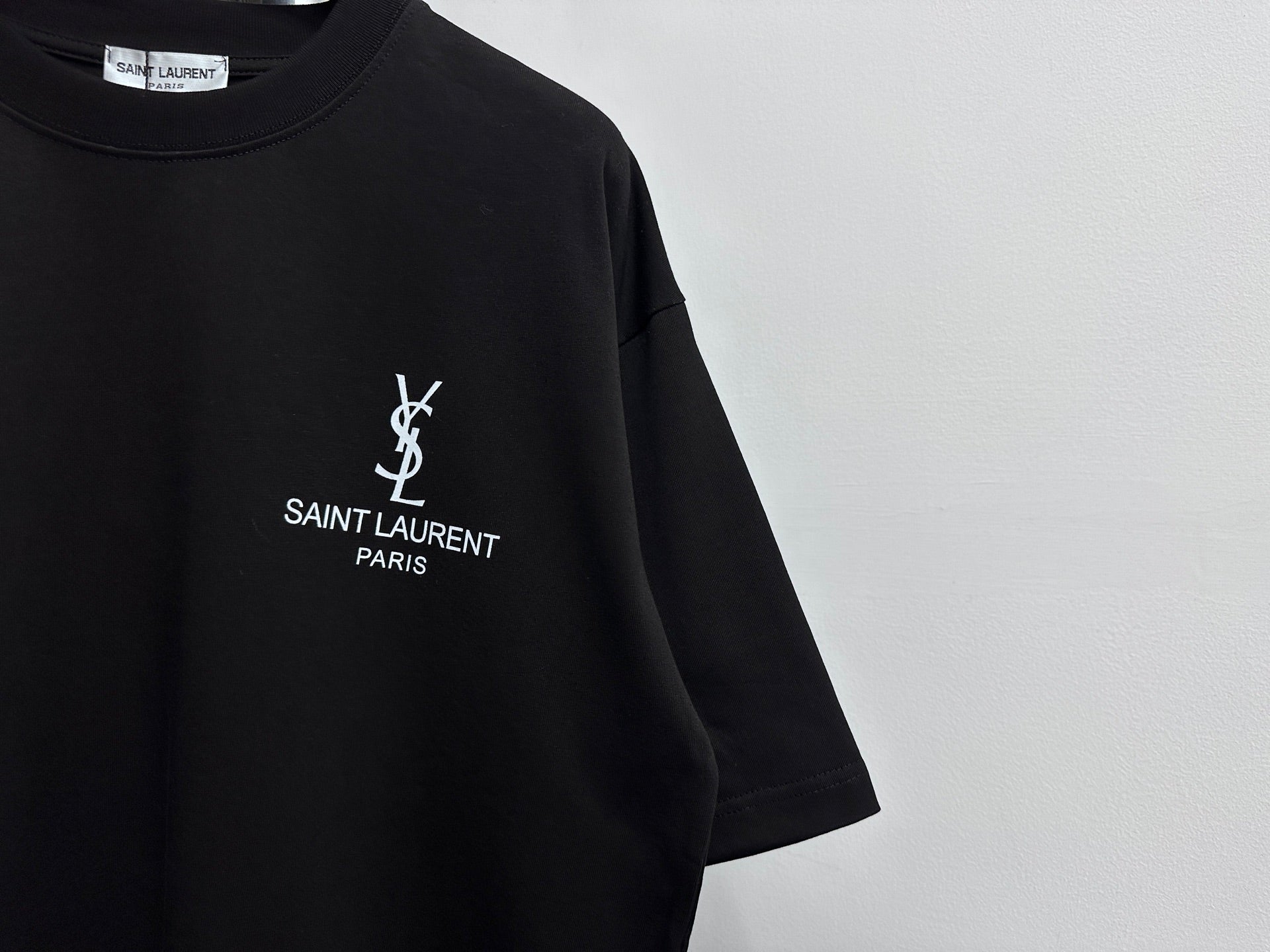 LuxluxHouse Best Quality Clothes T-shirt Arcteryx