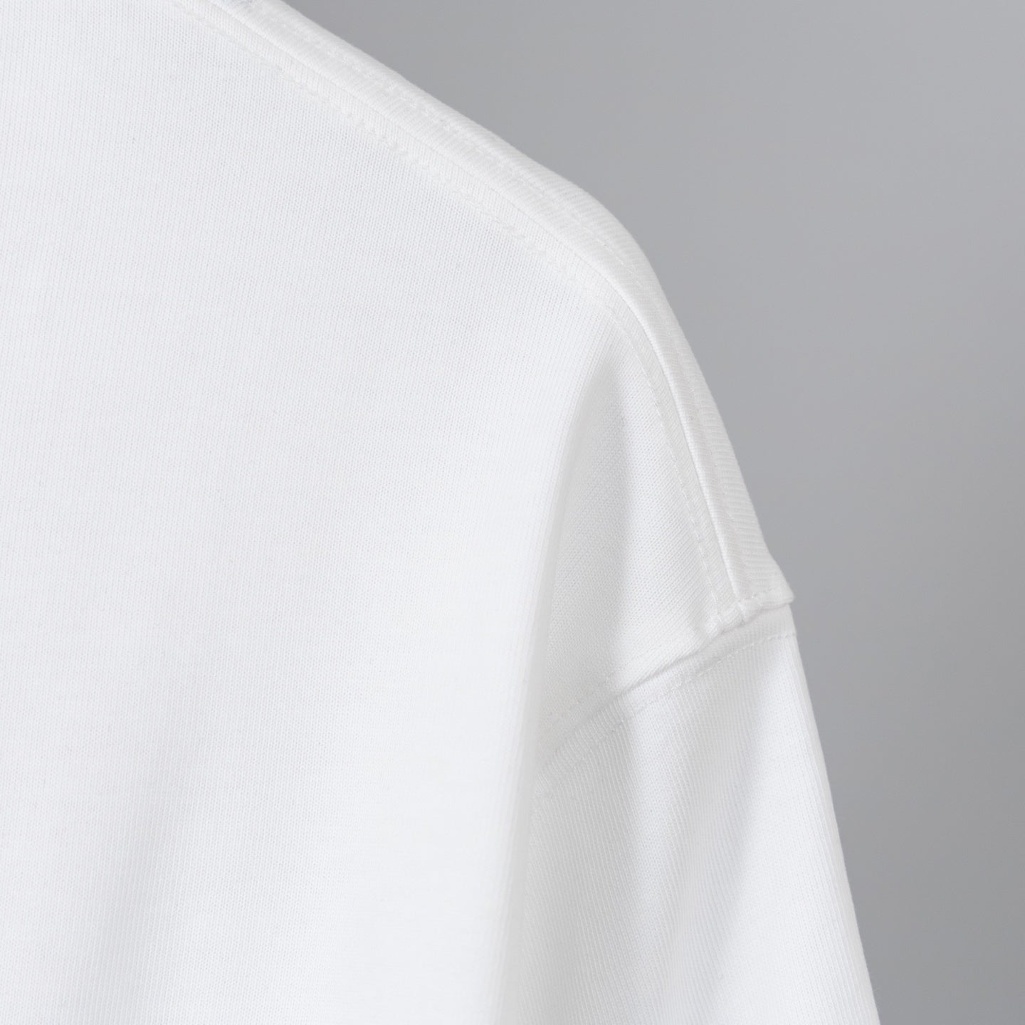LuxluxHouse Best Quality Clothes T-shirt Moncler