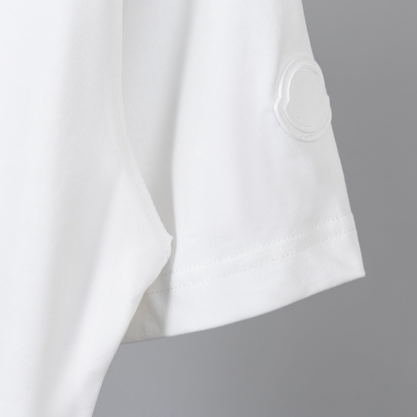 LuxluxHouse Best Quality Clothes T-shirt Moncler