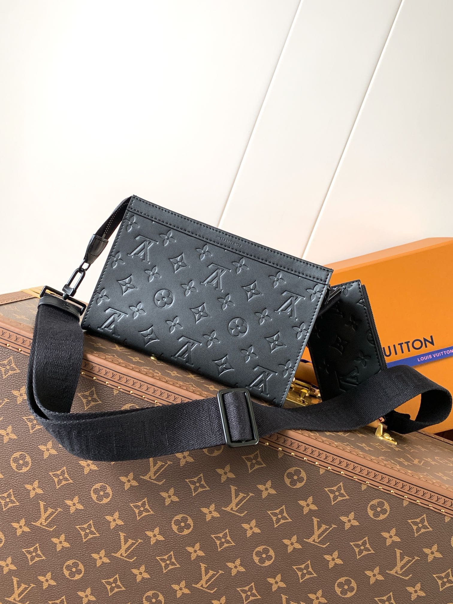 LuxluxHouse Best Quality Bags Louis Vuitton Men