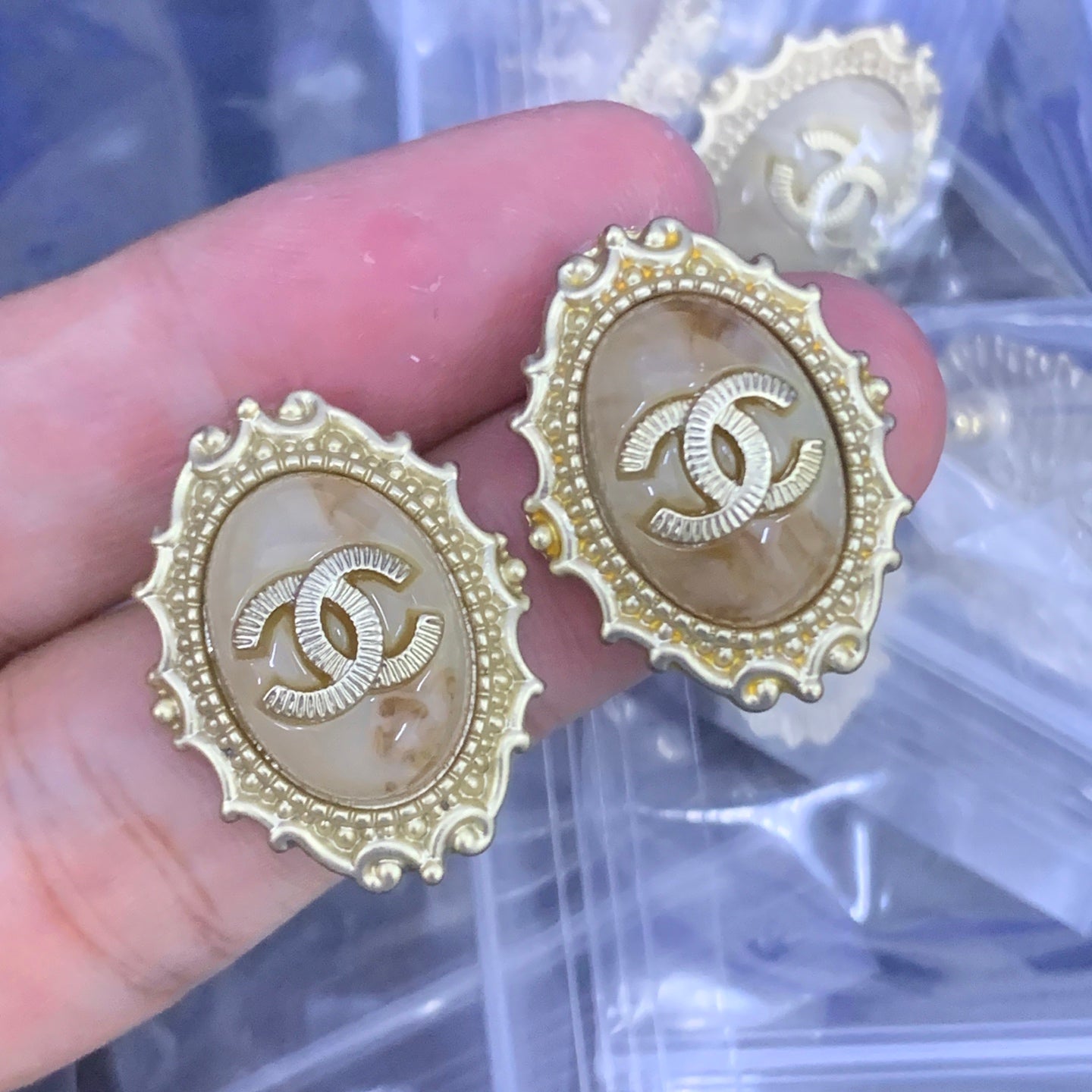 LuxluxHouse Low Price And High Quality Accessories Chanel