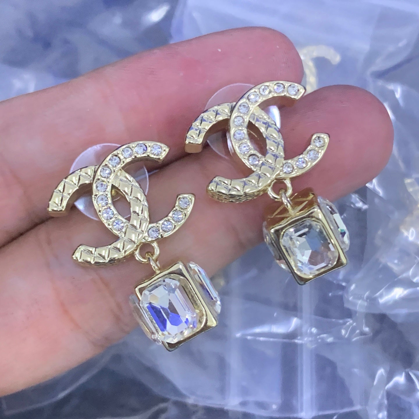LuxluxHouse Low Price And High Quality Accessories Chanel