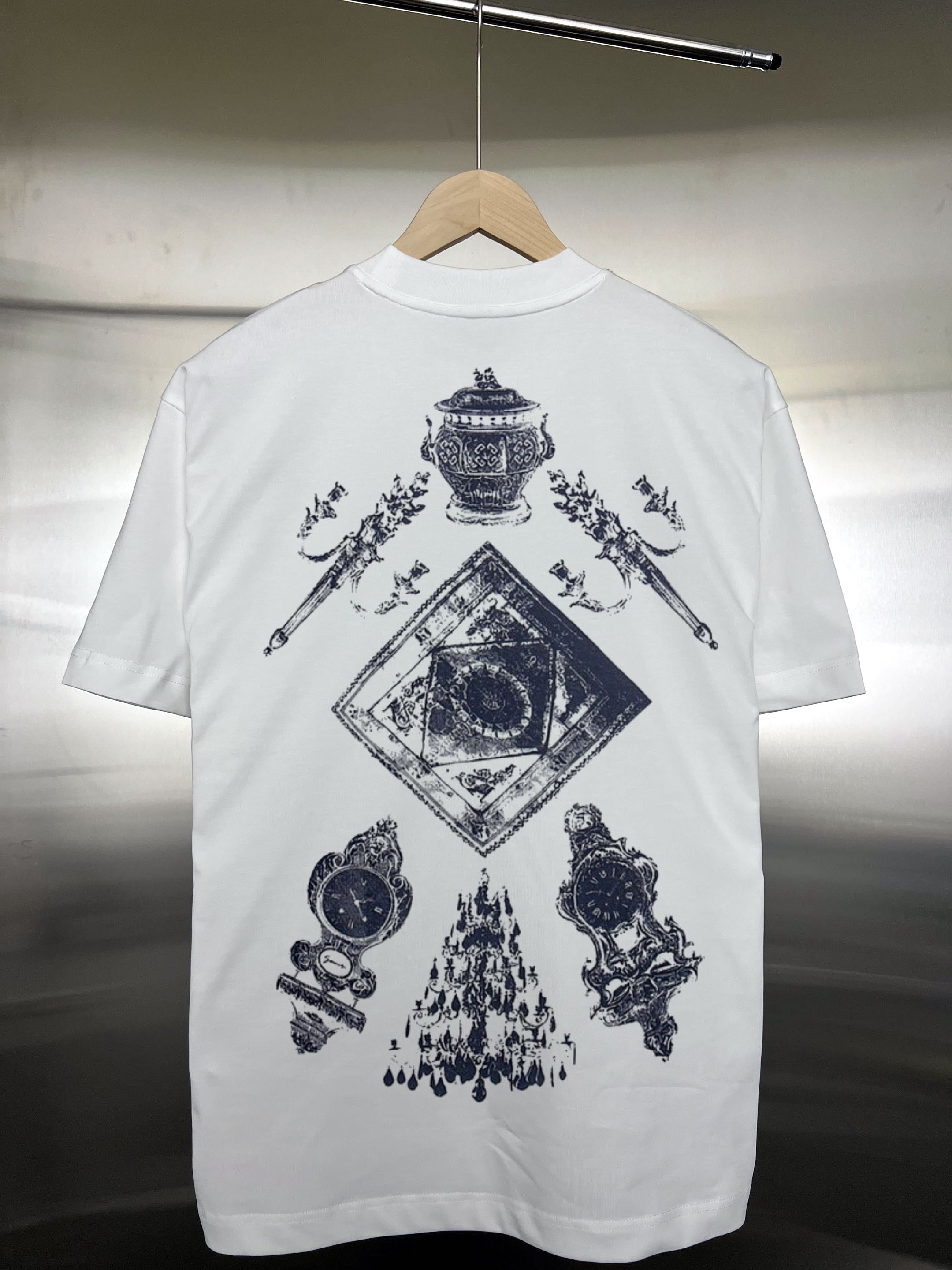 LuxluxHouse Best Quality Clothes Givenchy T-shirt