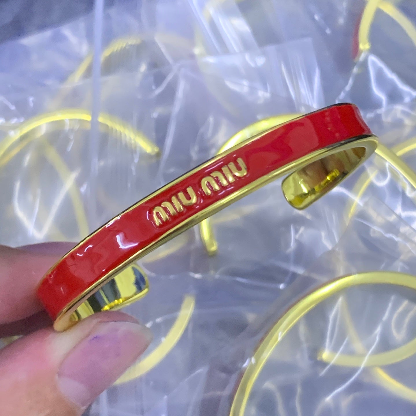 LuxluxHouse Low Price And High Quality Accessories Miu Miu