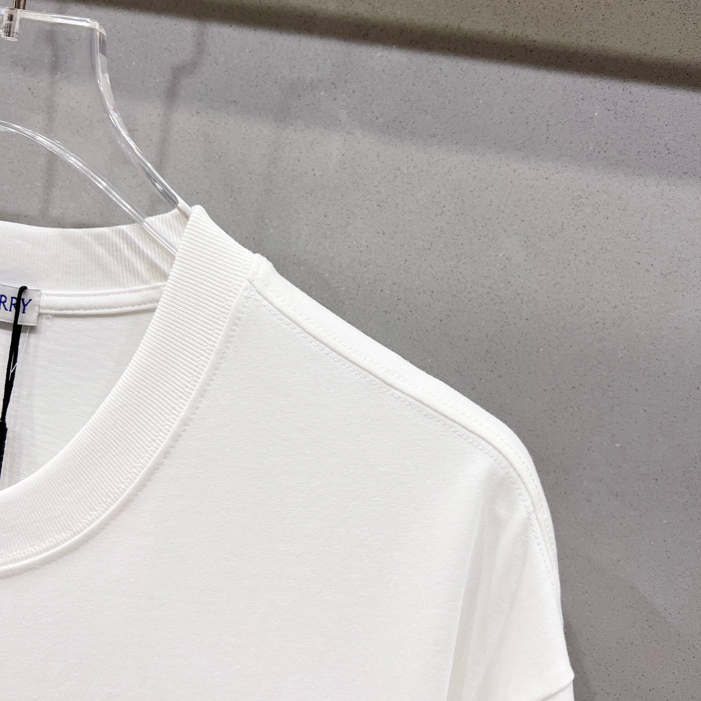 LuxluxHouse Best Quality Clothes Burberry T-shirt