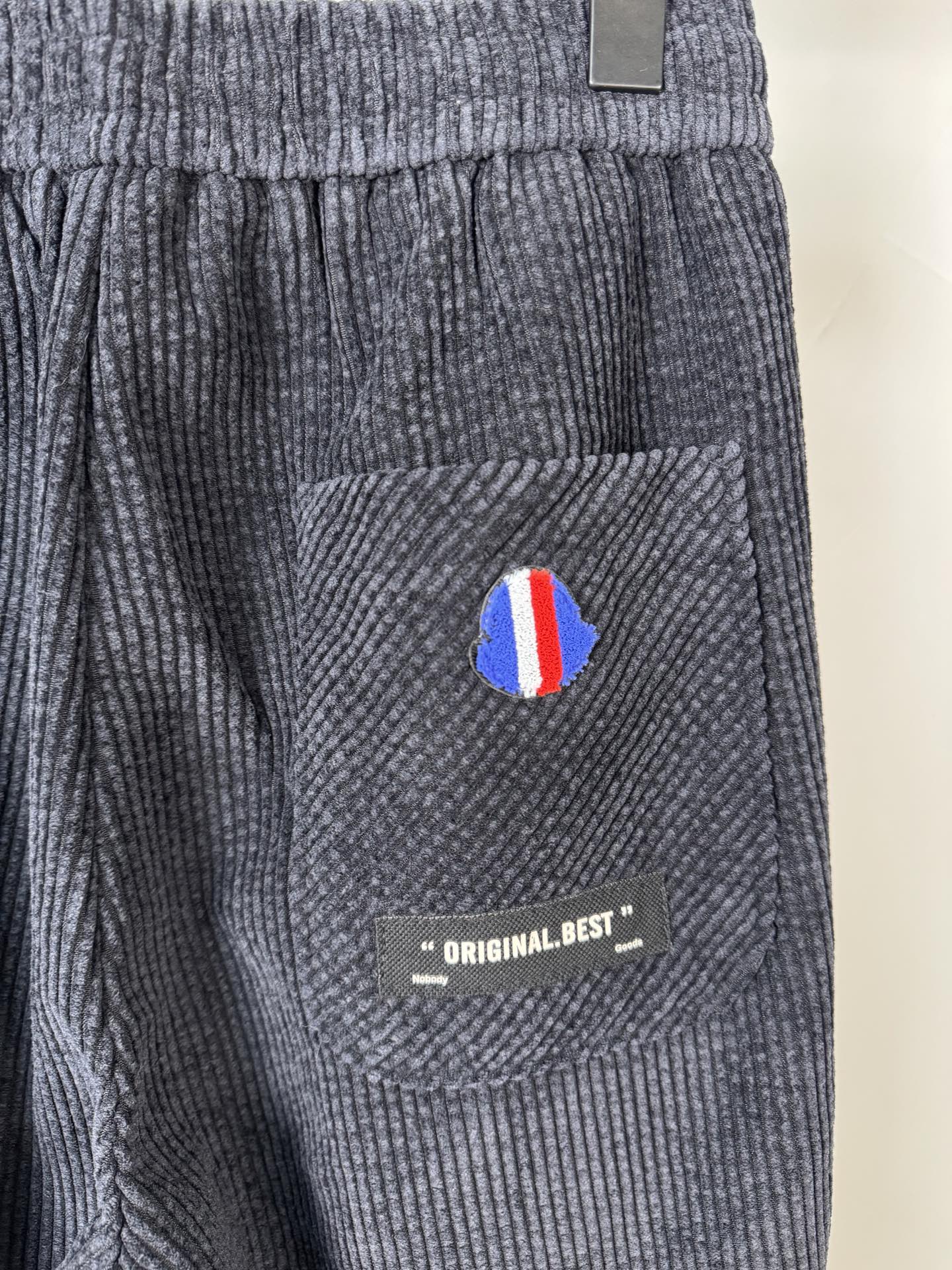 LuxluxHouse Best Quality Clothes Pants Moncler