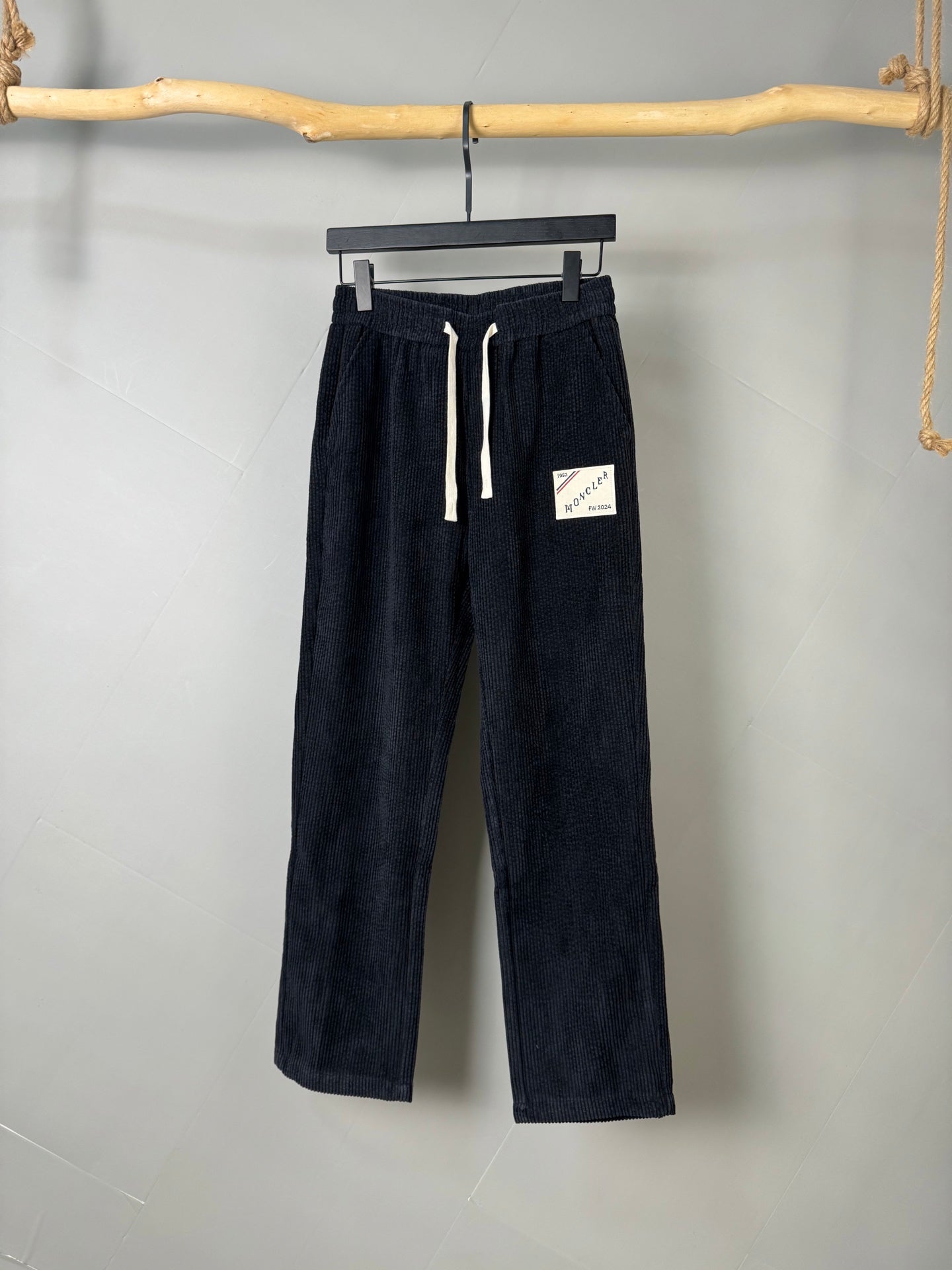LuxluxHouse Best Quality Clothes Pants Moncler