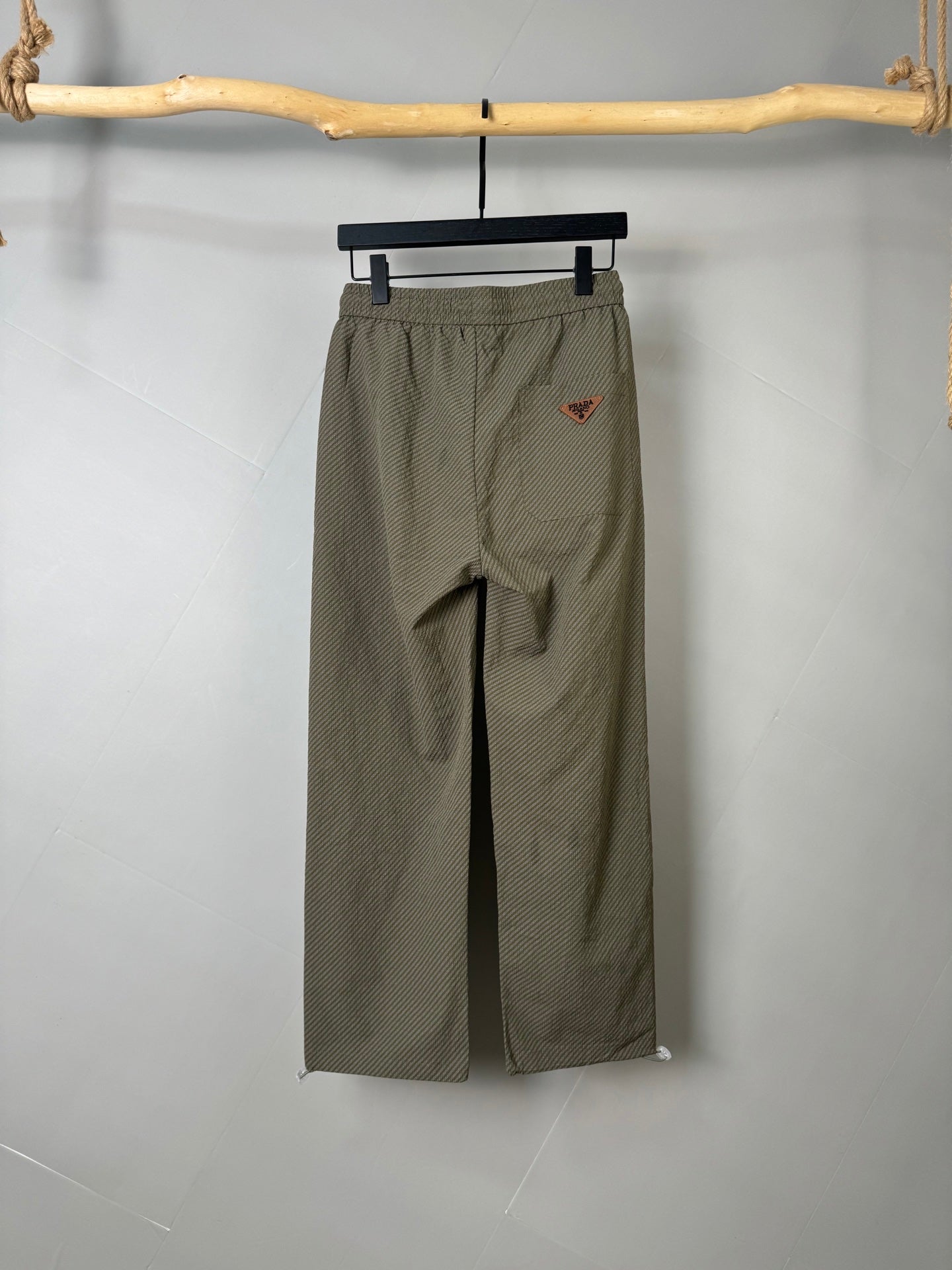 LuxluxHouse Best Quality Clothes Pants Prada