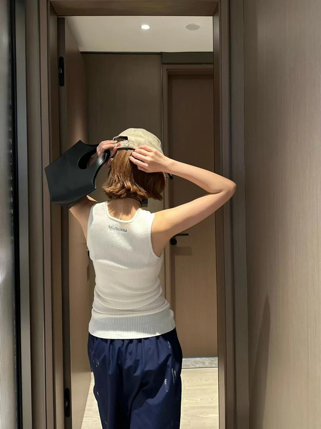 LuxluxHouse Best Quality Clothes Balenciaga Tank