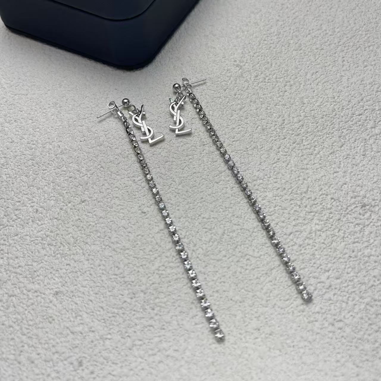 LuxluxHouse Low Price And High Quality Accessories YSL
