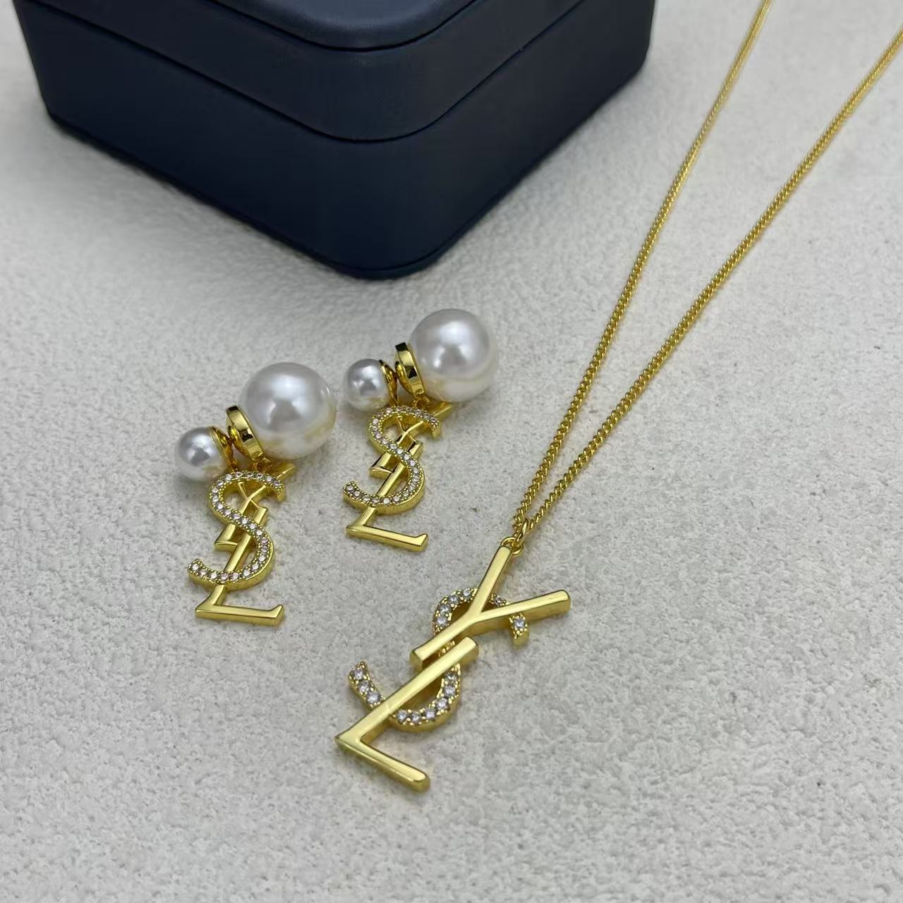 LuxluxHouse Low Price And High Quality Accessories YSL