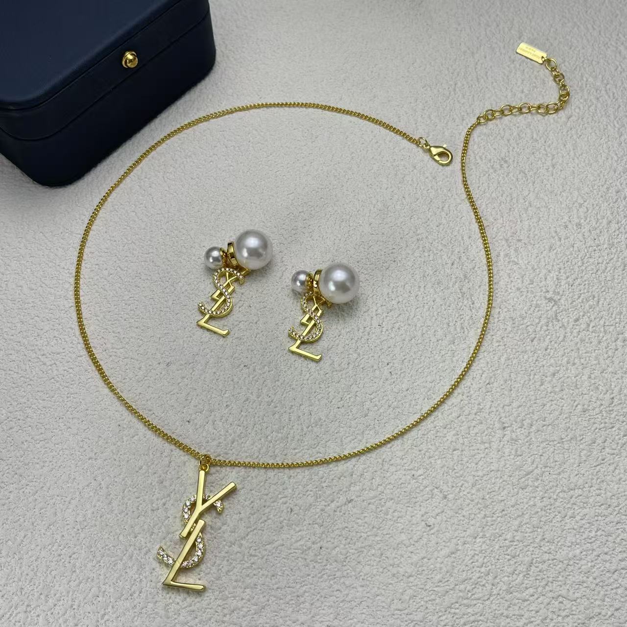 LuxluxHouse Low Price And High Quality Accessories YSL