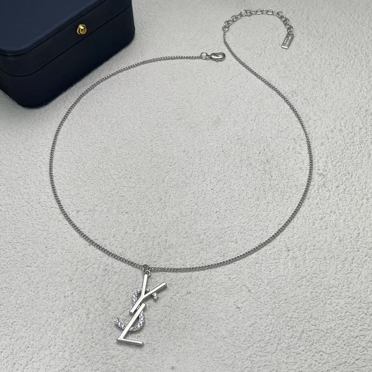LuxluxHouse Low Price And High Quality Accessories YSL