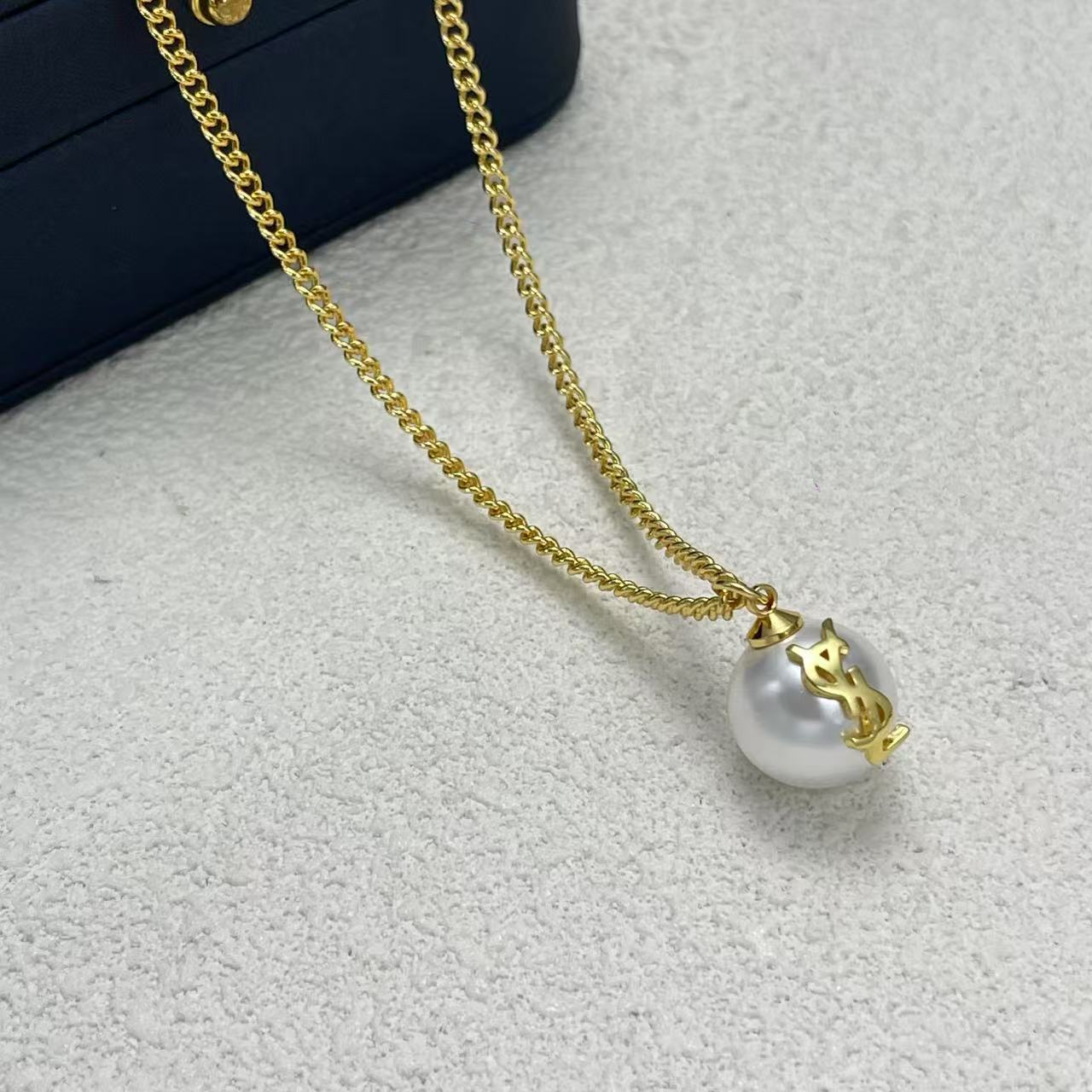 LuxluxHouse Low Price And High Quality Accessories YSL