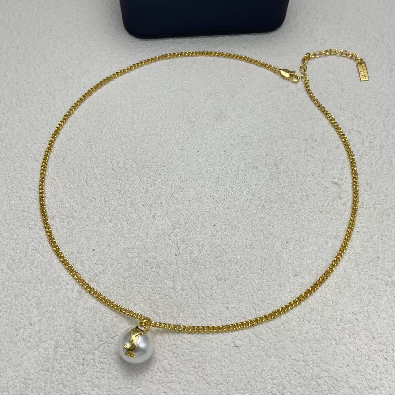 LuxluxHouse Low Price And High Quality Accessories YSL