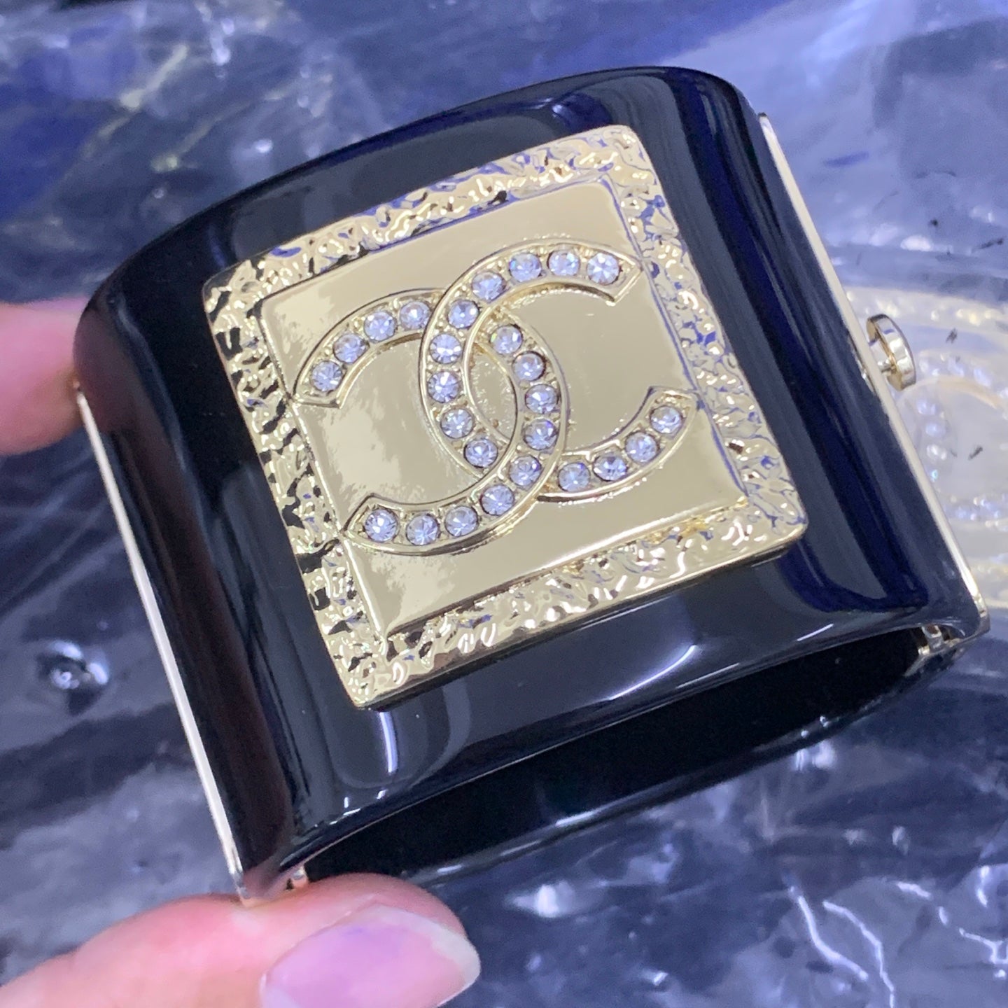 LuxluxHouse Low Price And High Quality Accessories Chanel