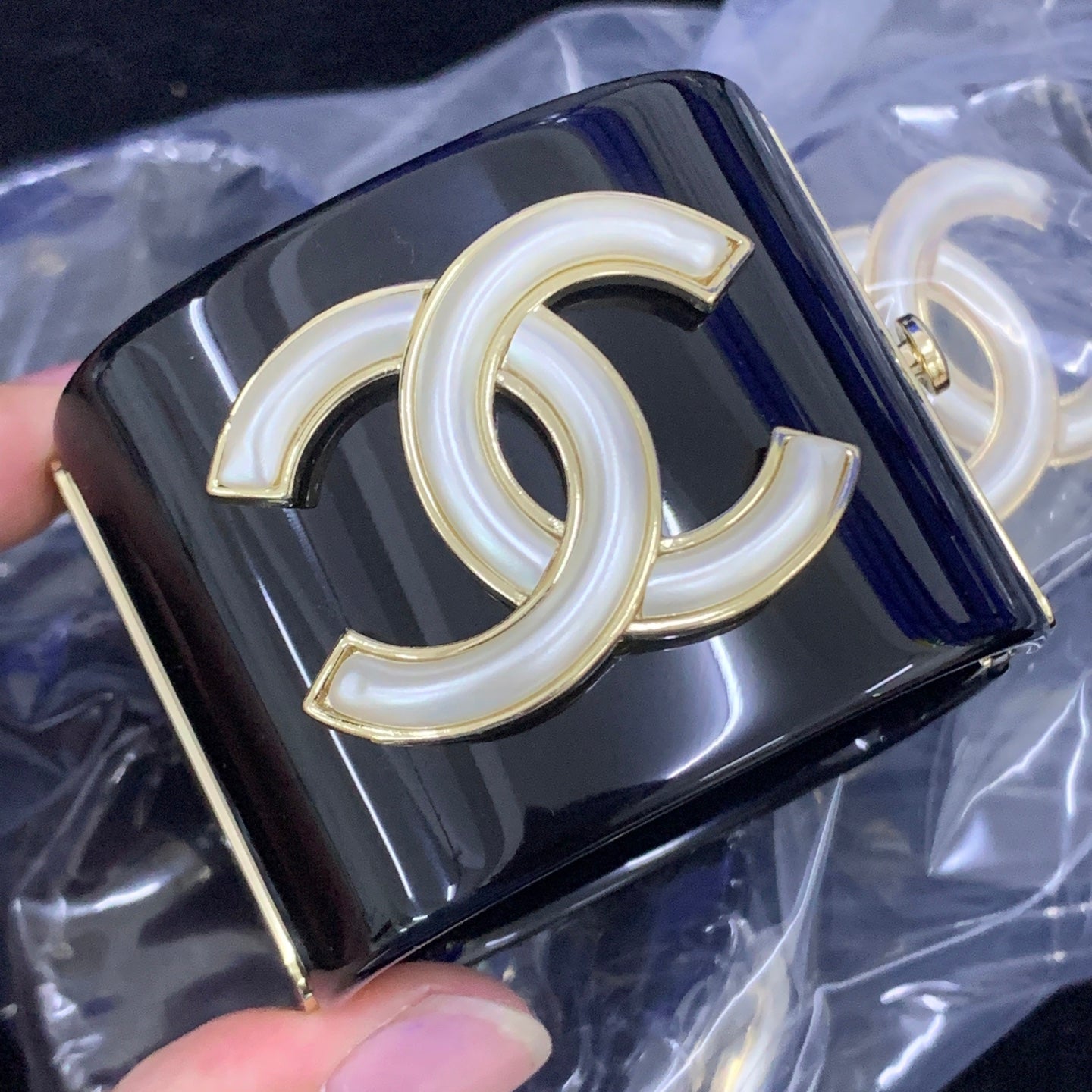 LuxluxHouse Low Price And High Quality Accessories Chanel